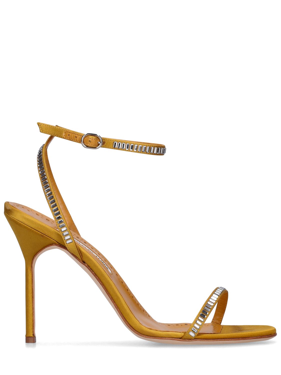 Elegant heeled sandals