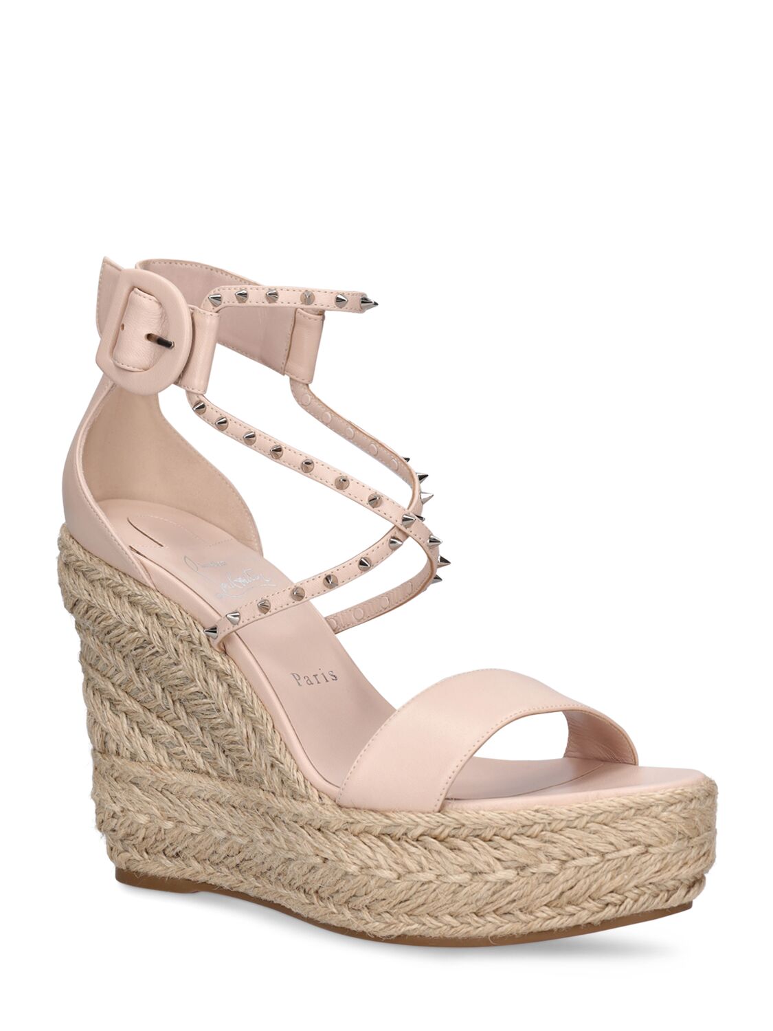Elegant wedge sandal in beige