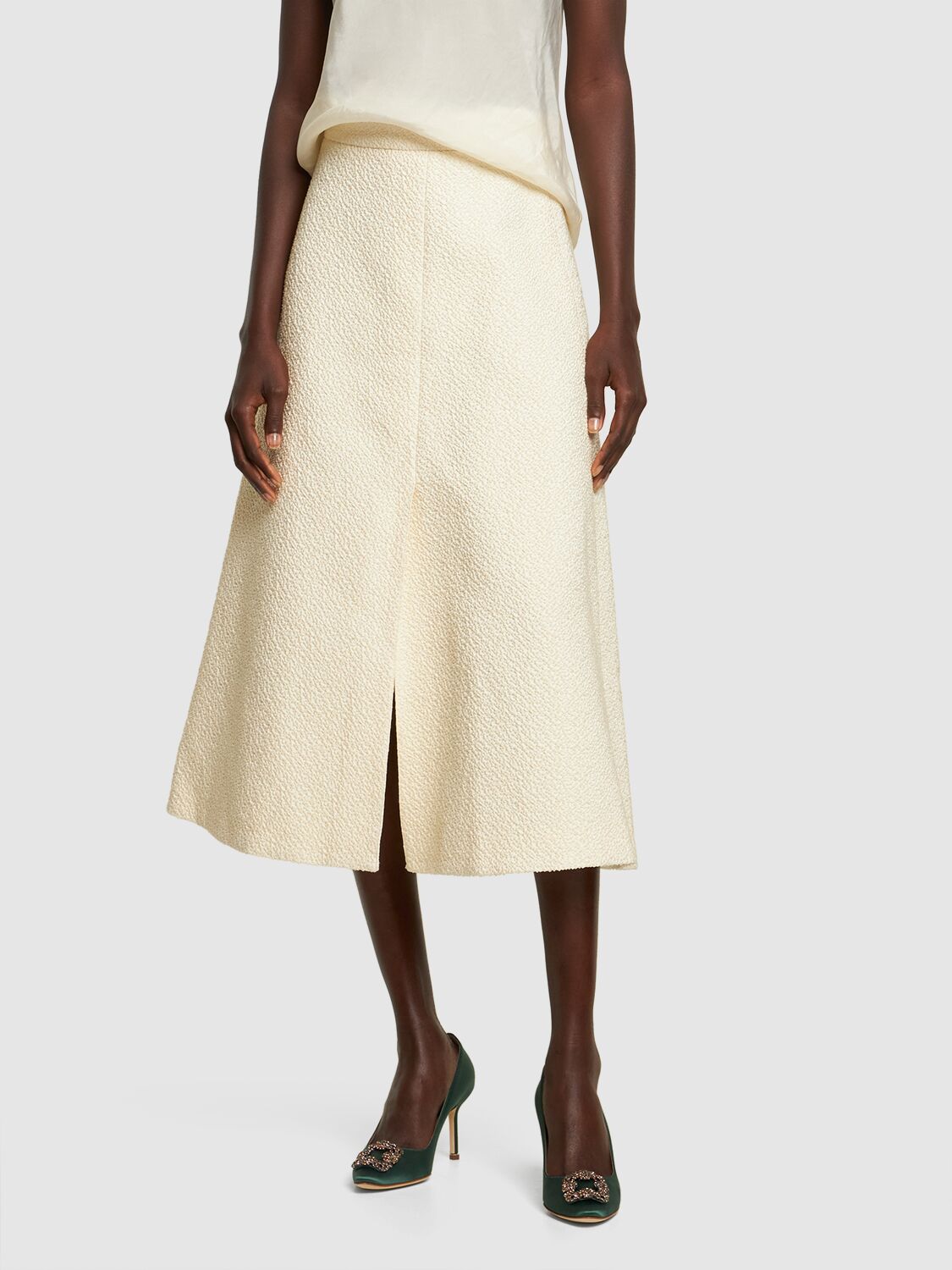 Décolleté in fabric