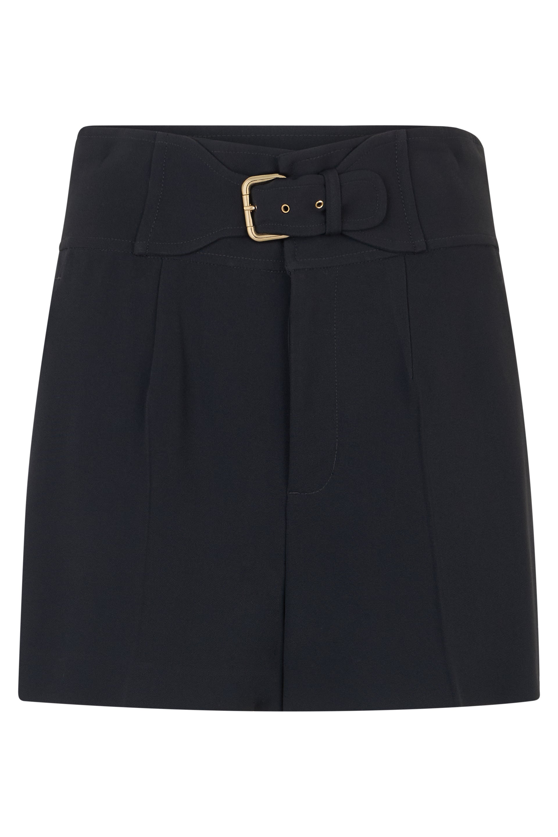 Black short pants with a high waist embellished with a gold buckle.