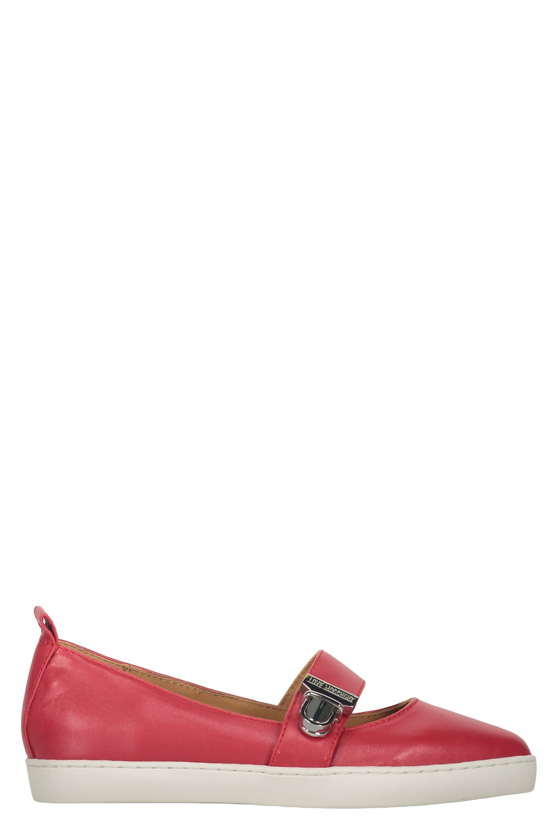 Pointy-toe ballet flats