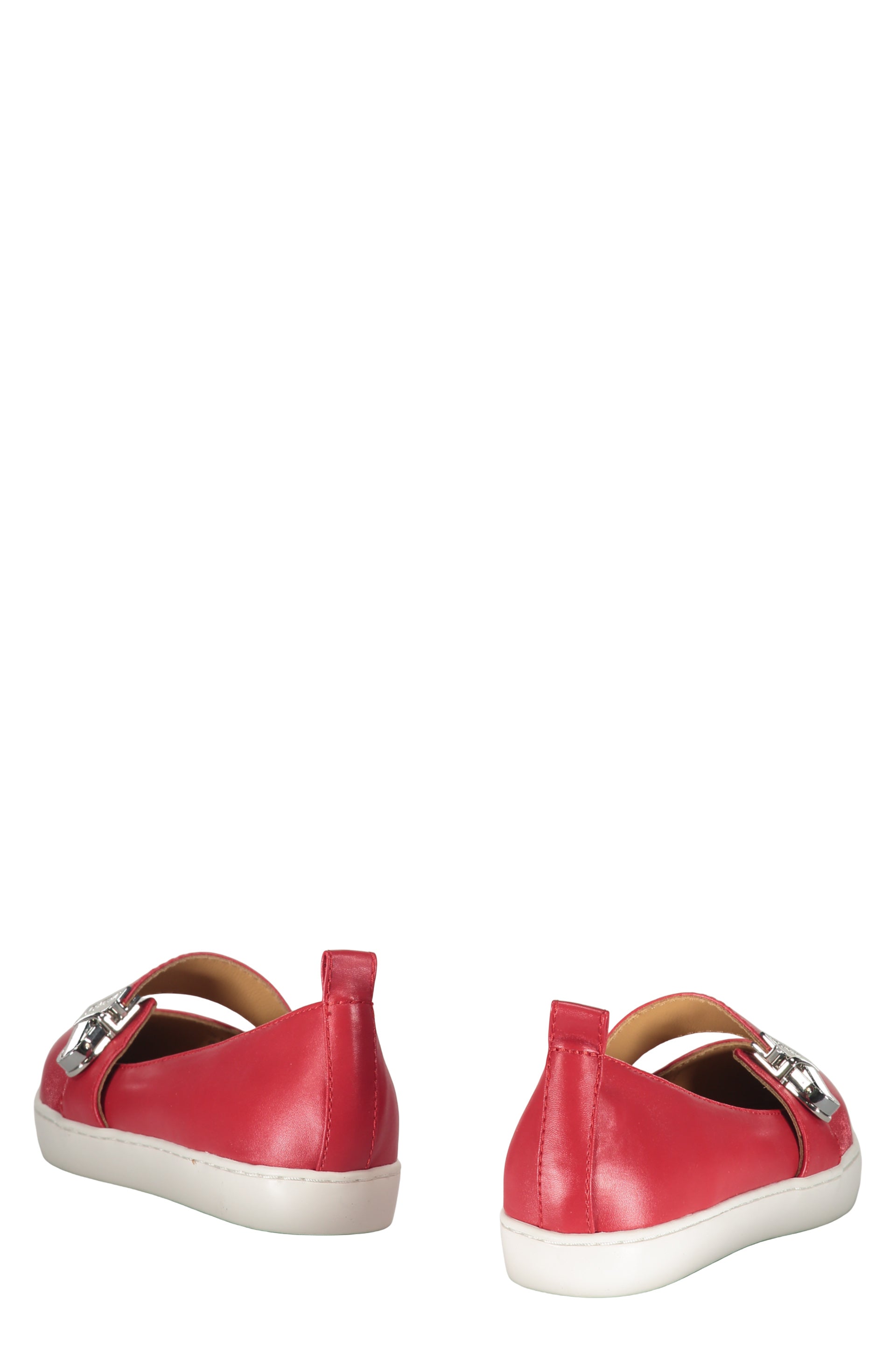 Pointy-toe ballet flats