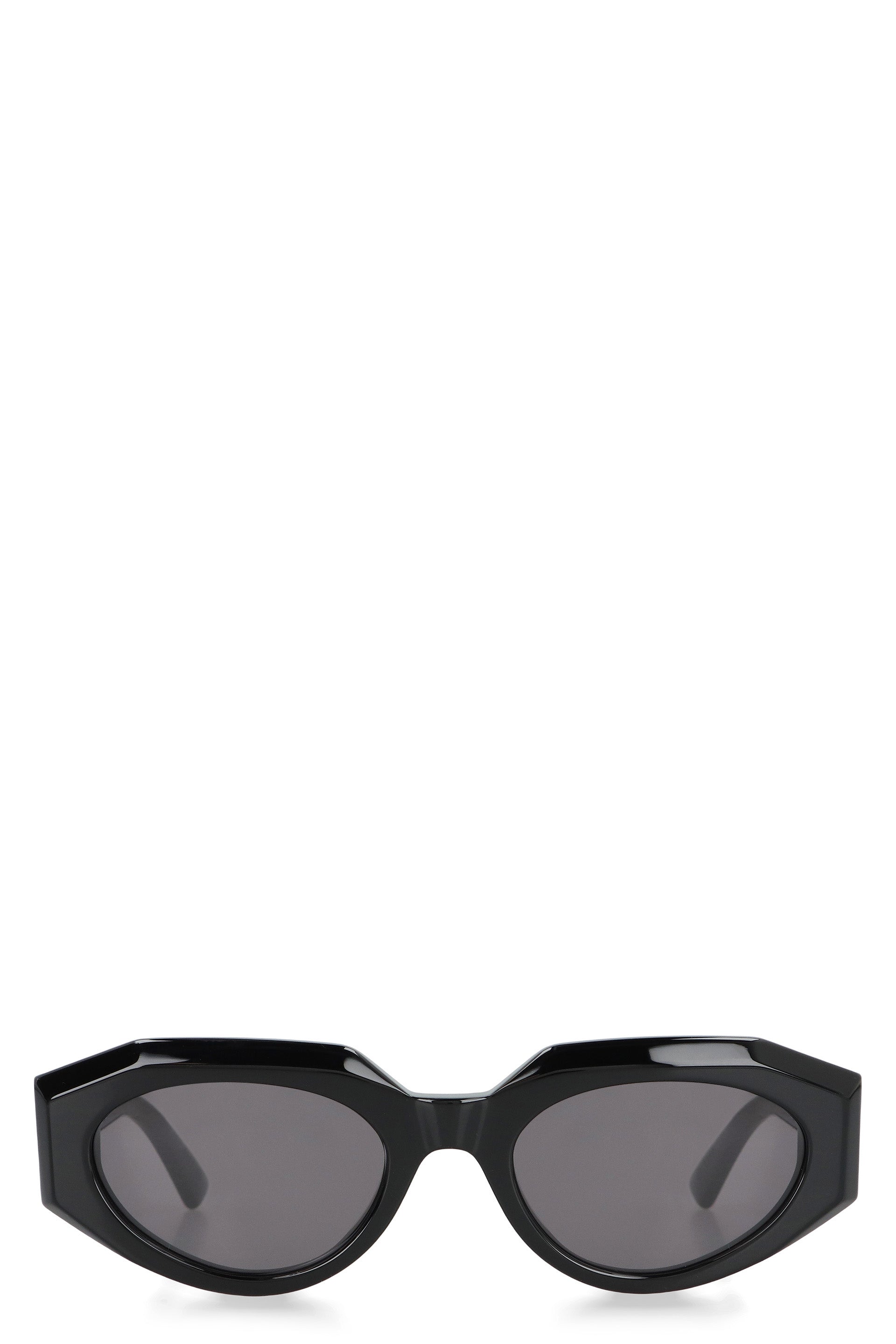 Cat-eye sunglasses