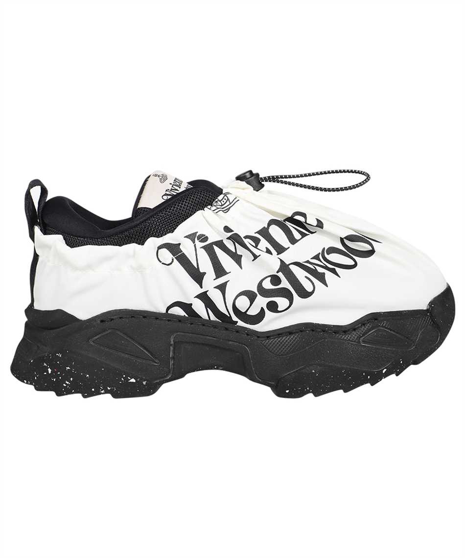 Low-top sneakers