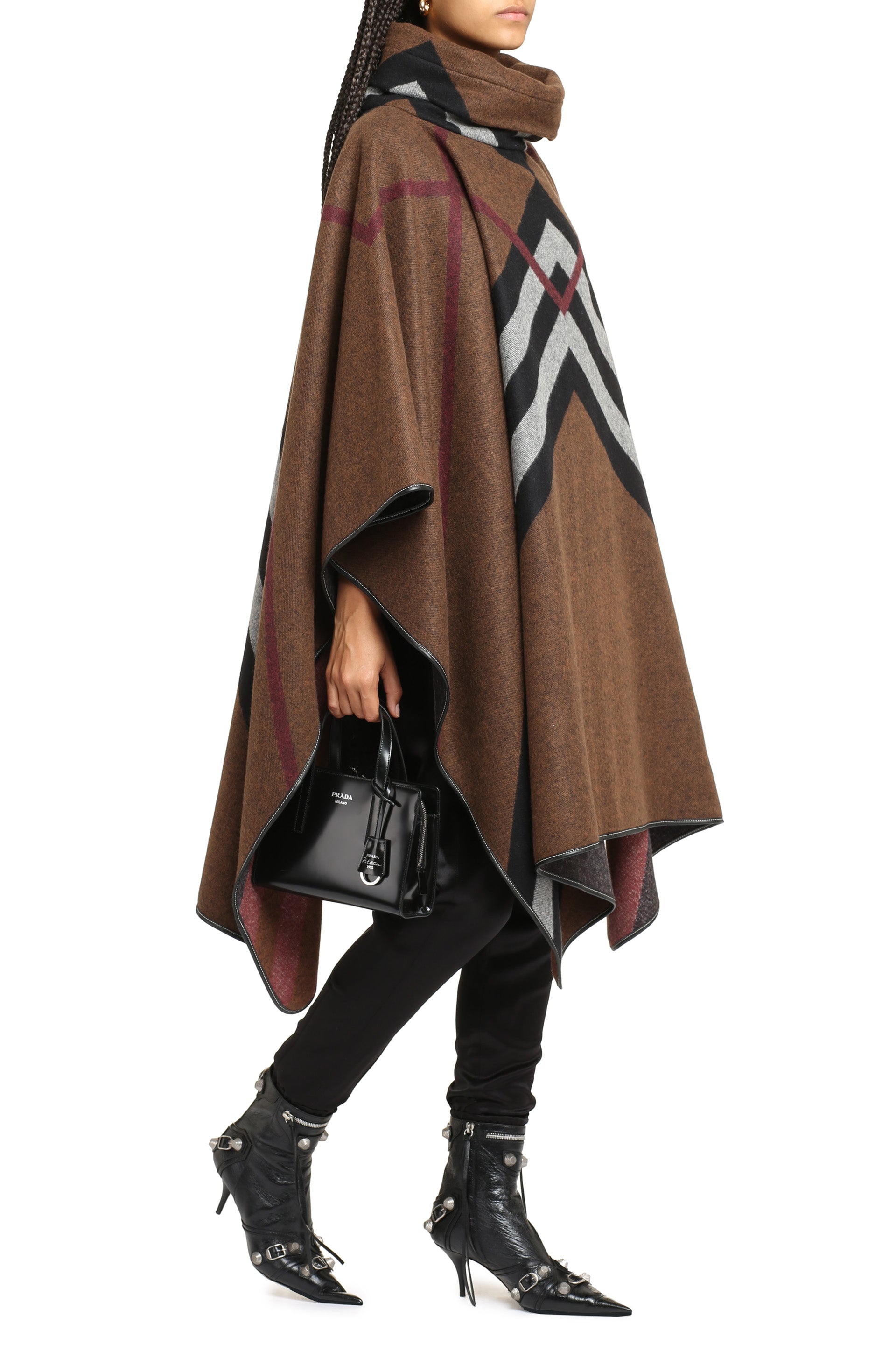 Cashmere cape-coat