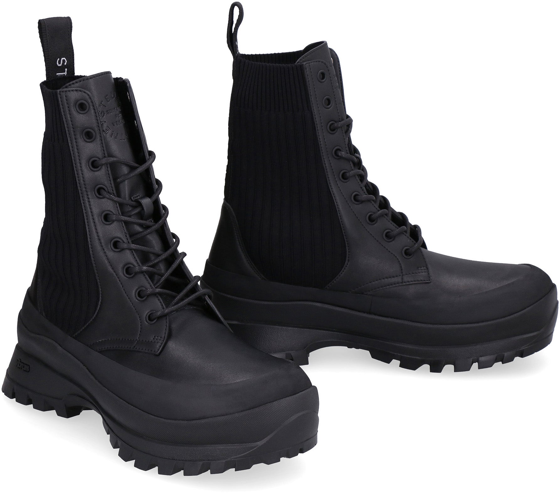 Trace Chelsea combat boots