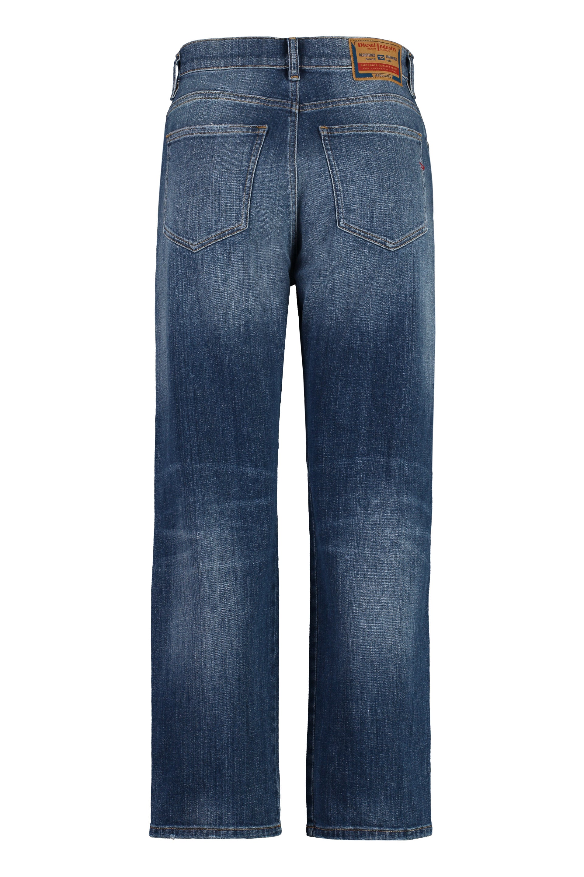 2016 D-Air boyfriend jeans