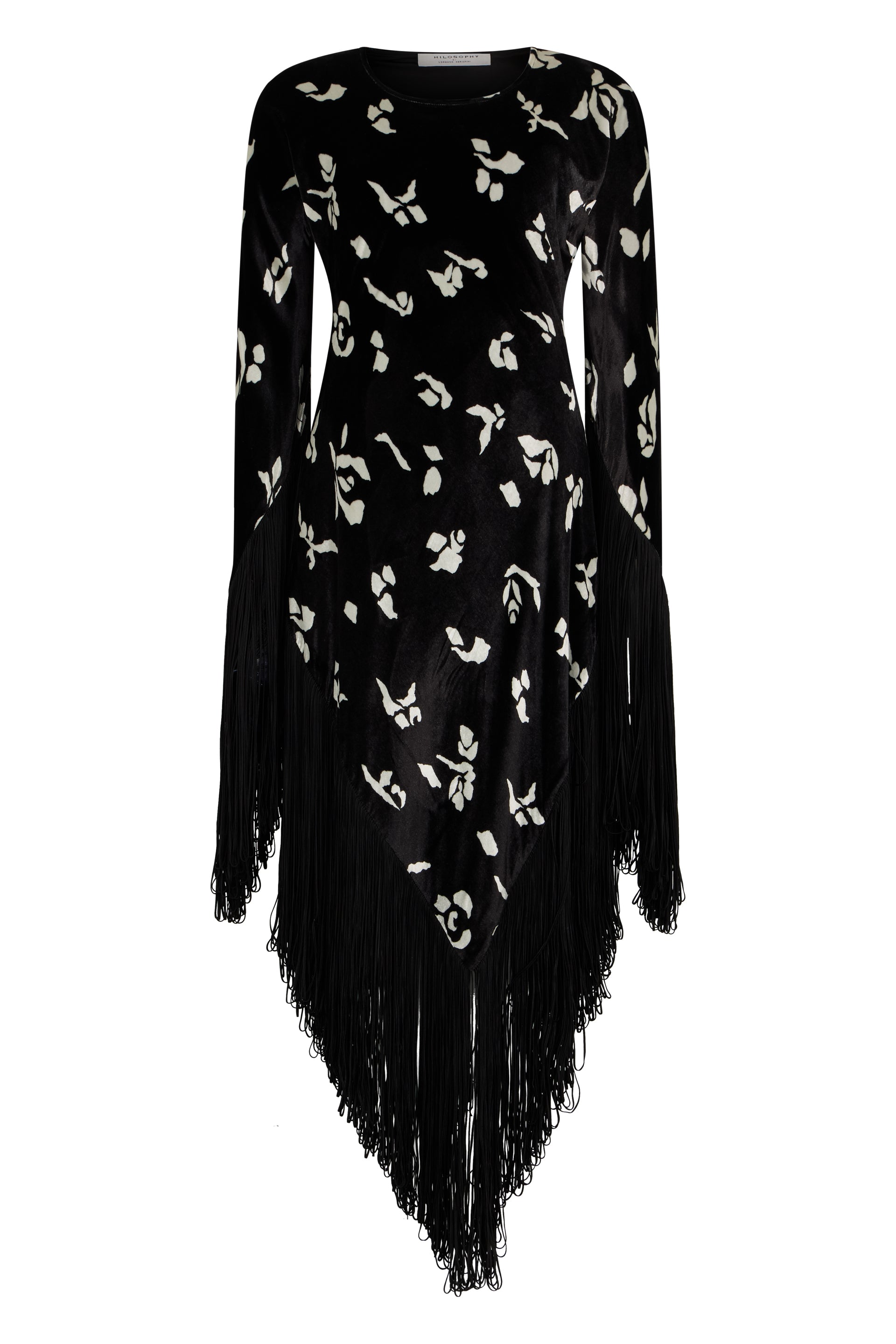 Elegant long dress with asymmetric and refined design.