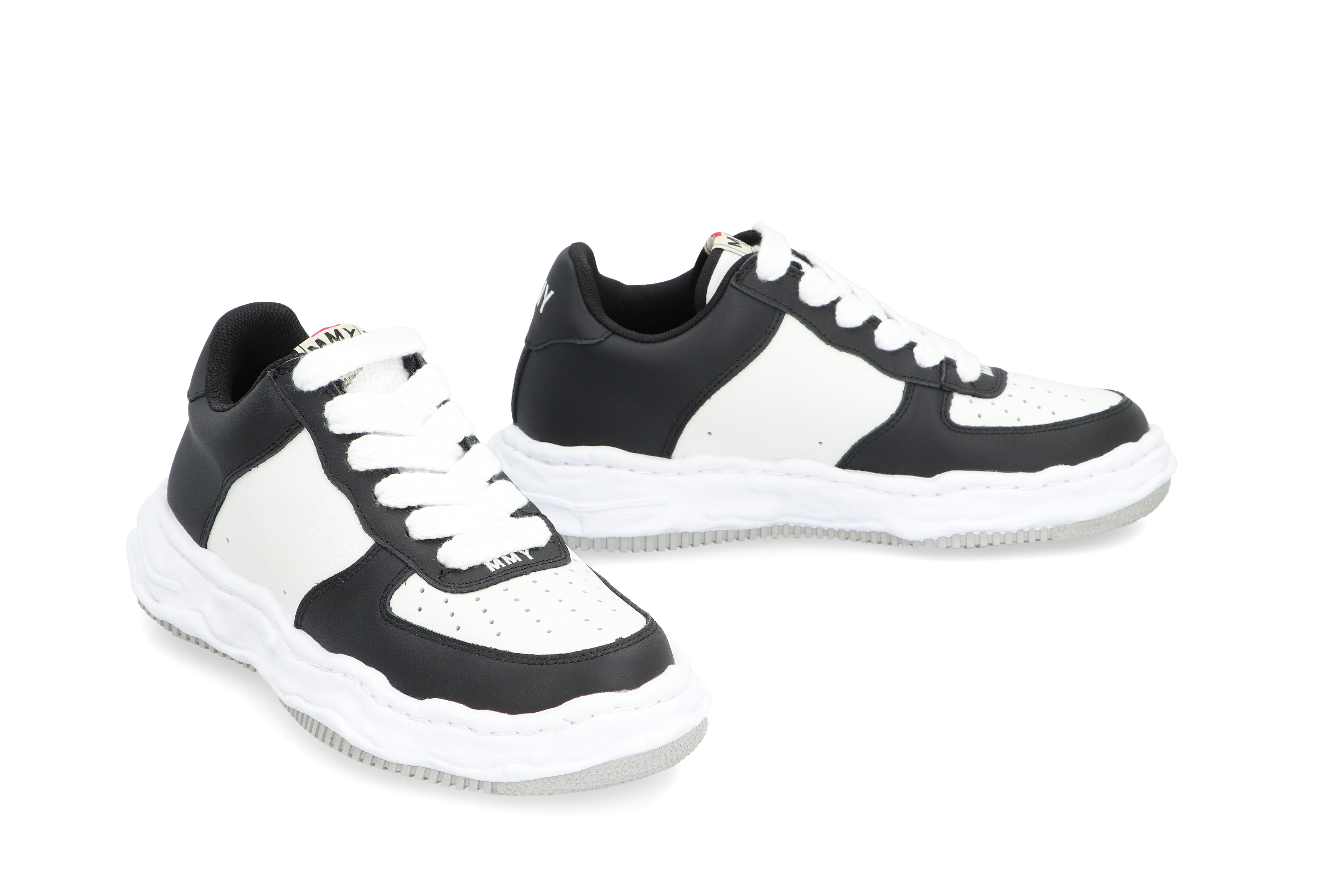 Wayne leather low-top sneakers