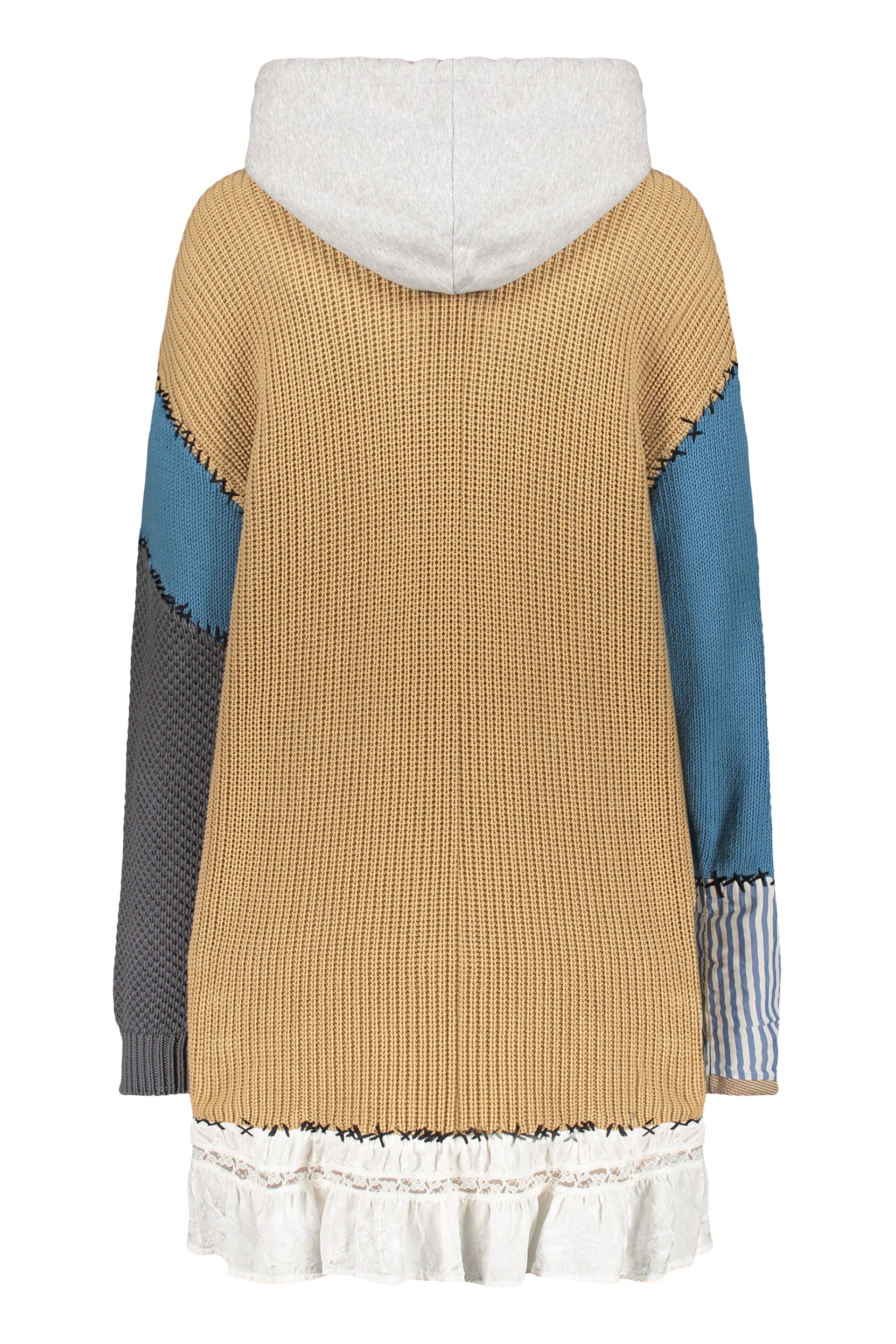 Ribbed oversize sweater