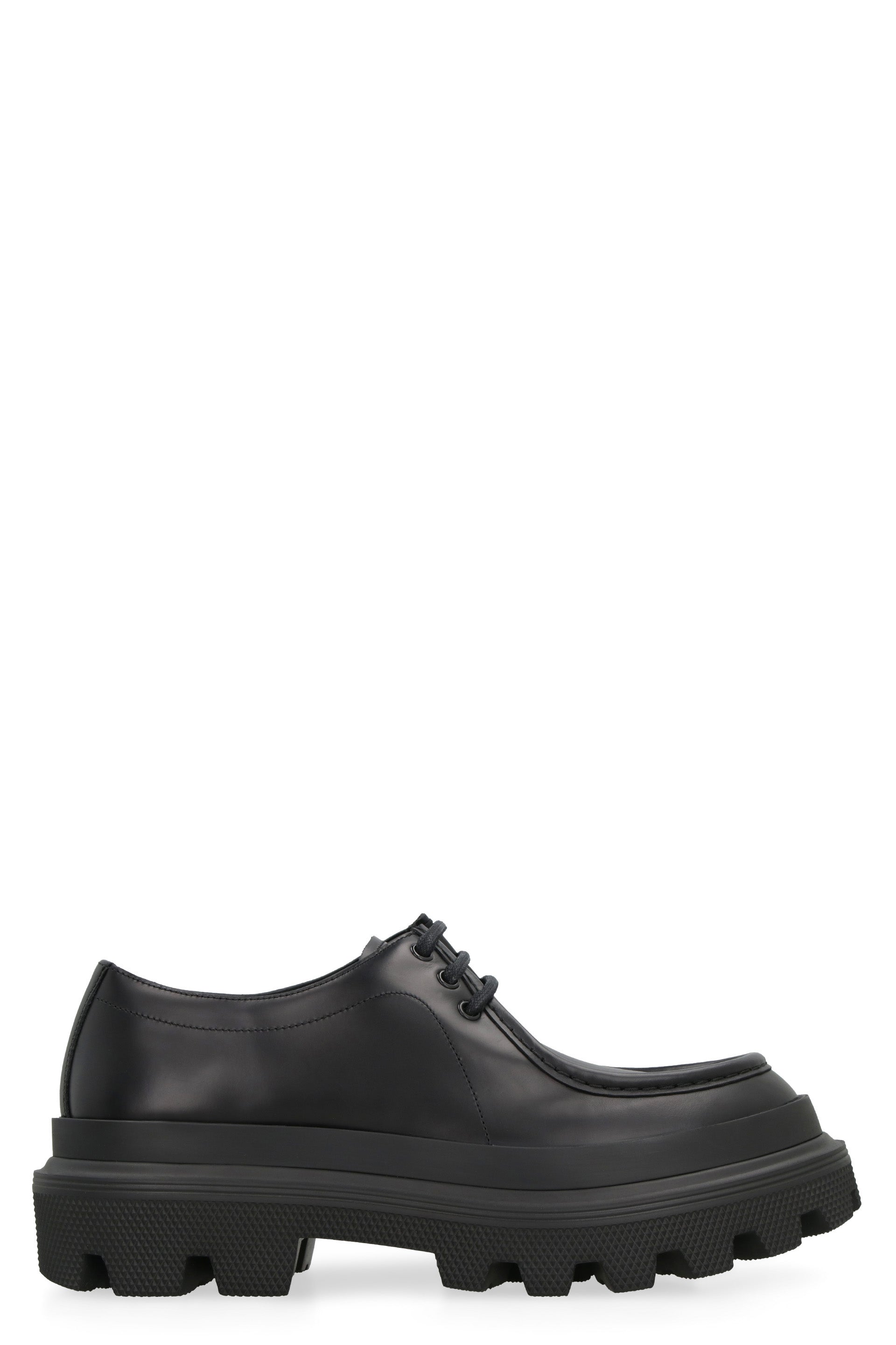 Derby leather shoes