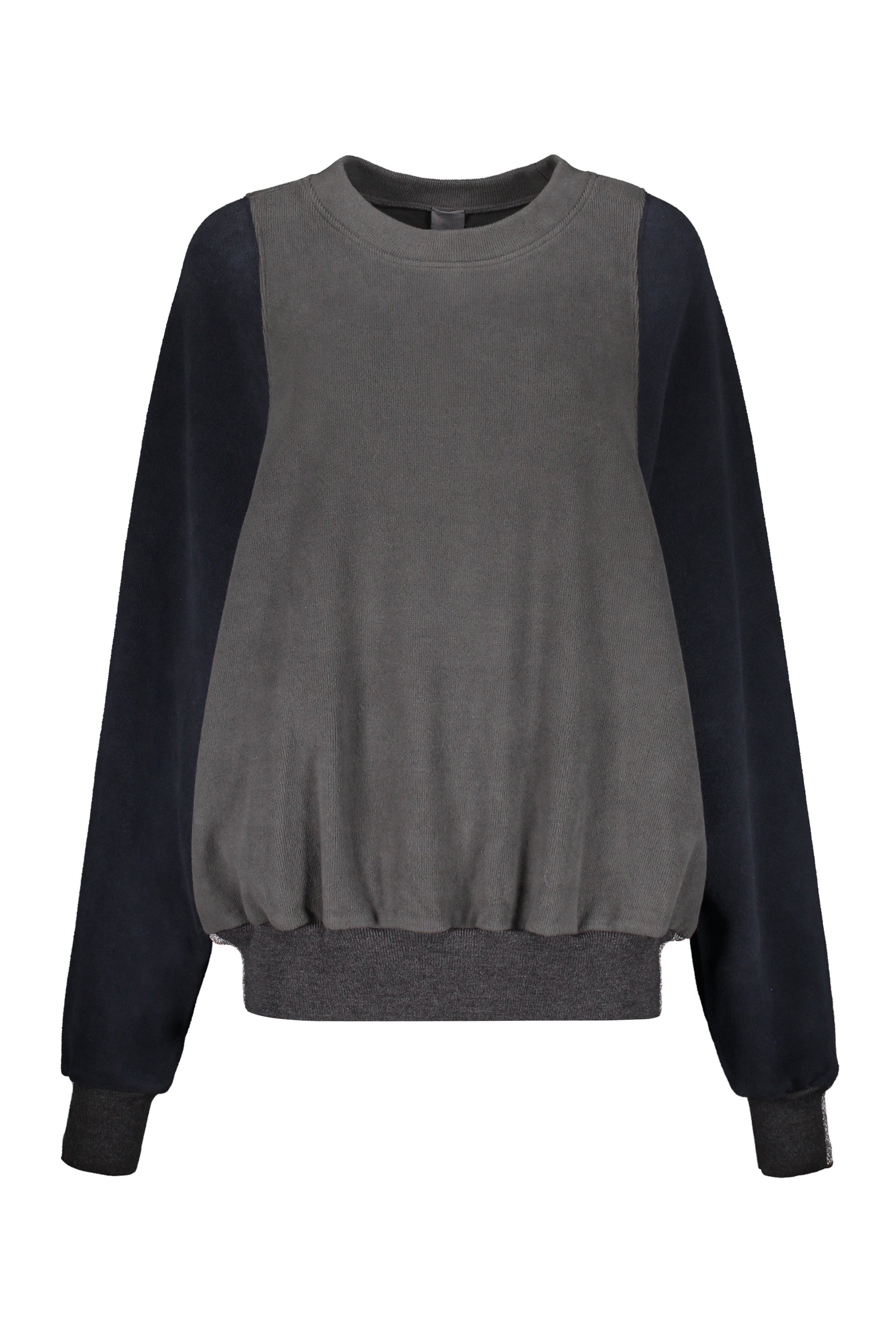 Long sleeve sweatshirt