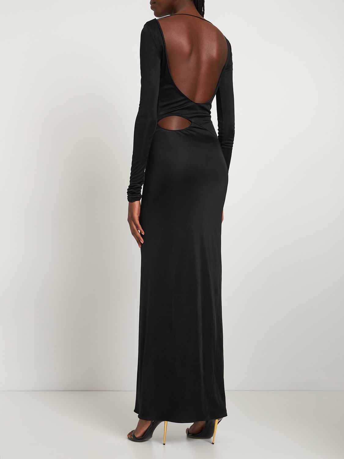 Long fitted dress in elegant black fabric