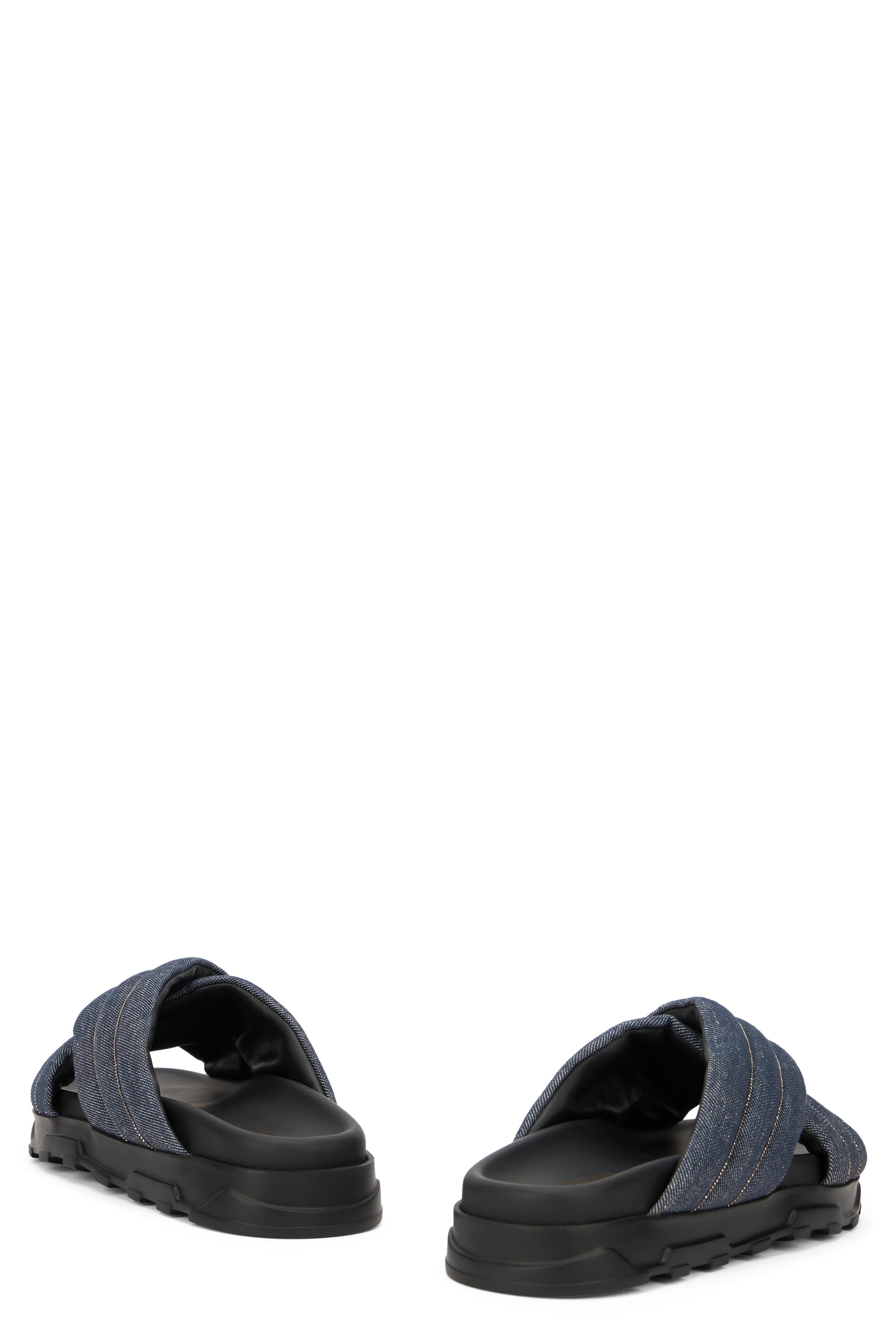 Elegant and comfortable platform sandals, perfect for every day.