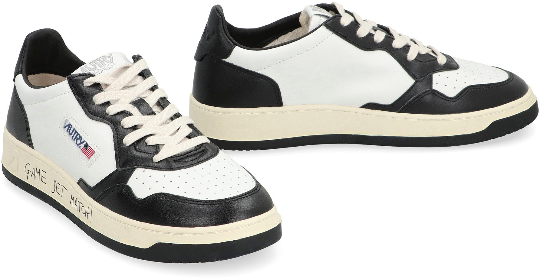 Medalist leather low-top sneakers