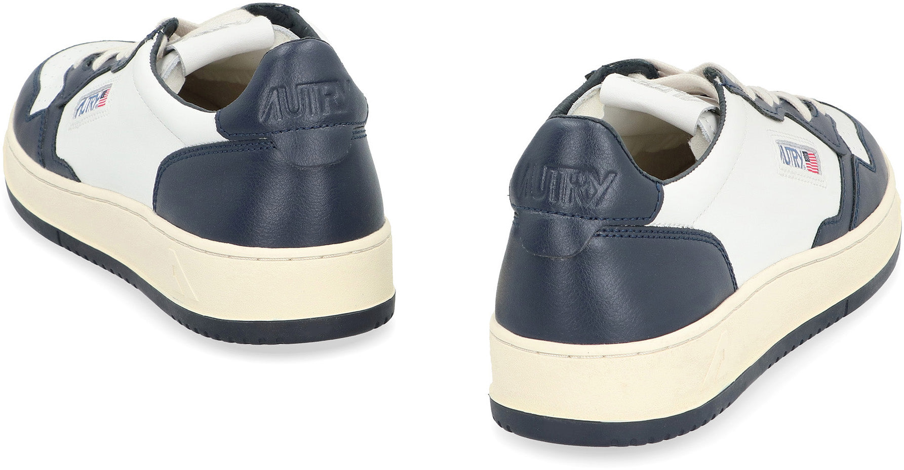 Medalist leather low-top sneakers