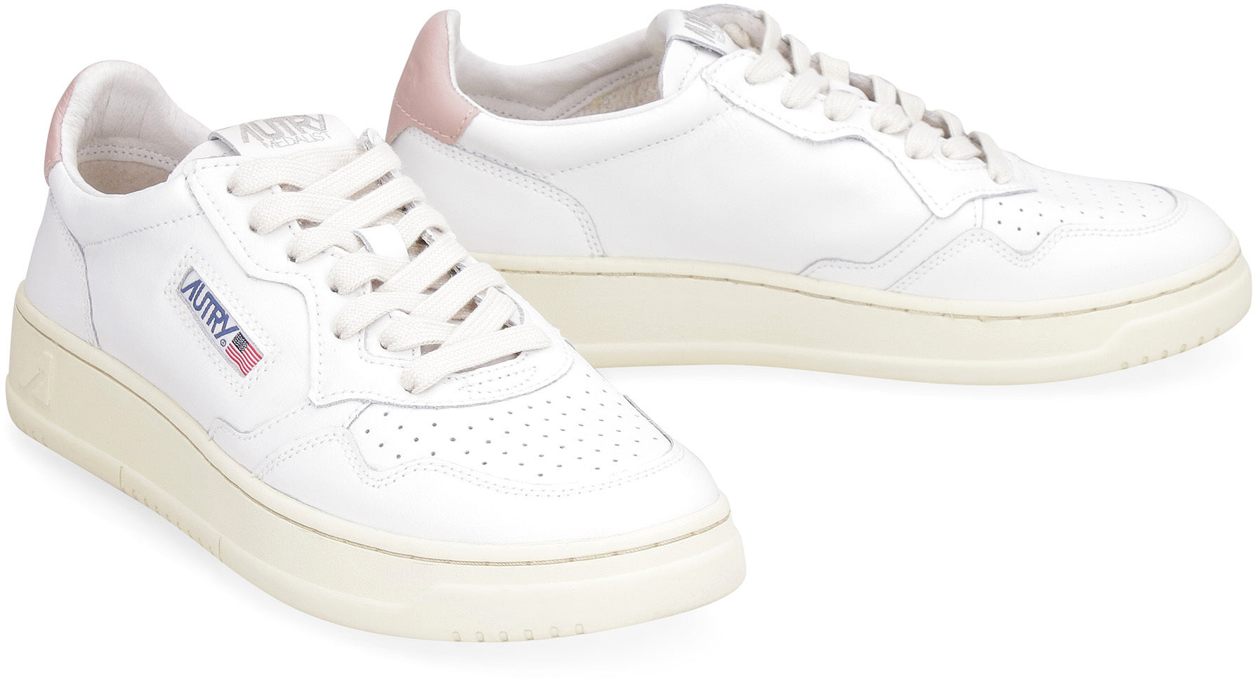 Medalist leather low-top sneakers