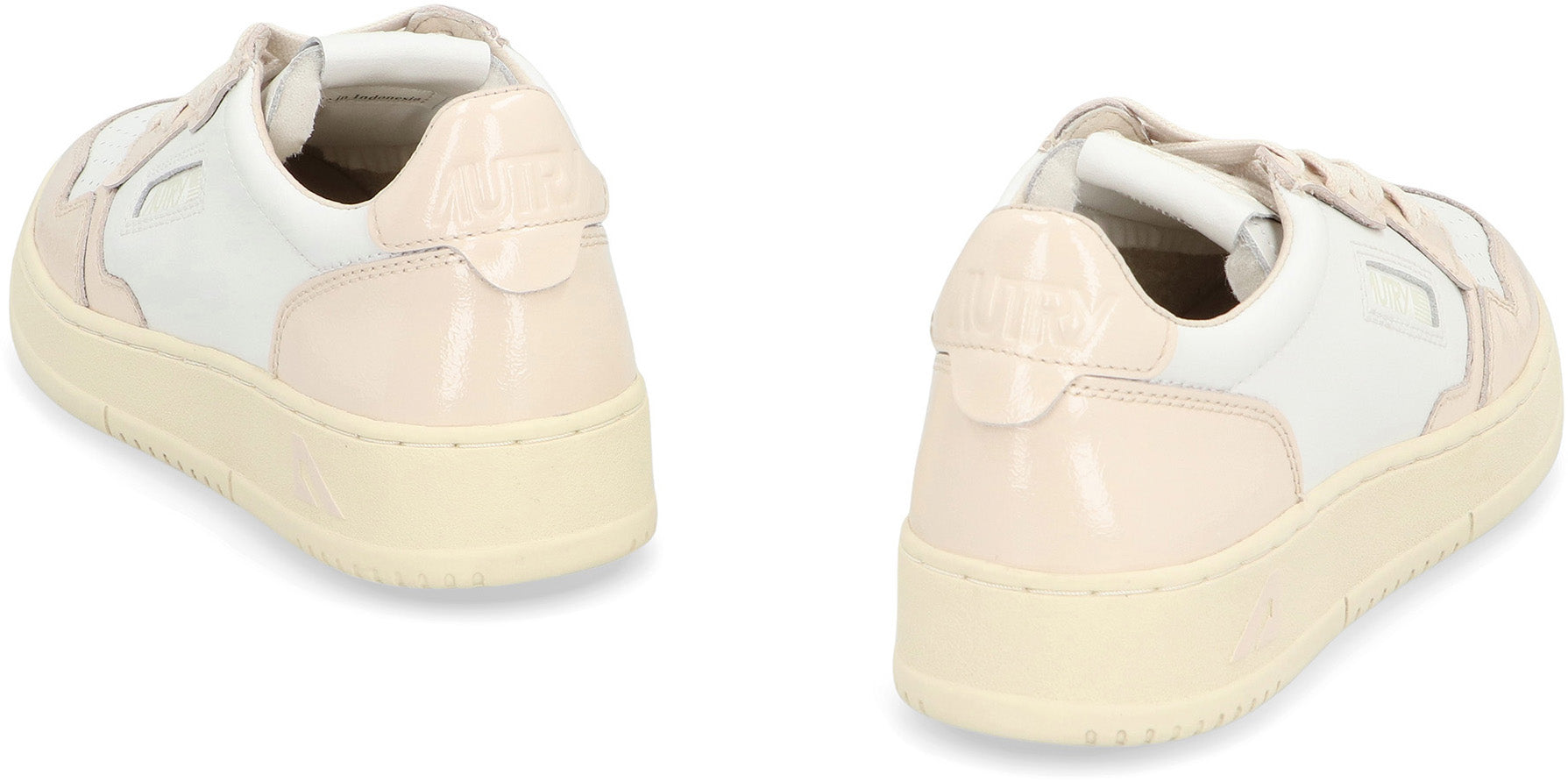 Medalist leather low-top sneakers