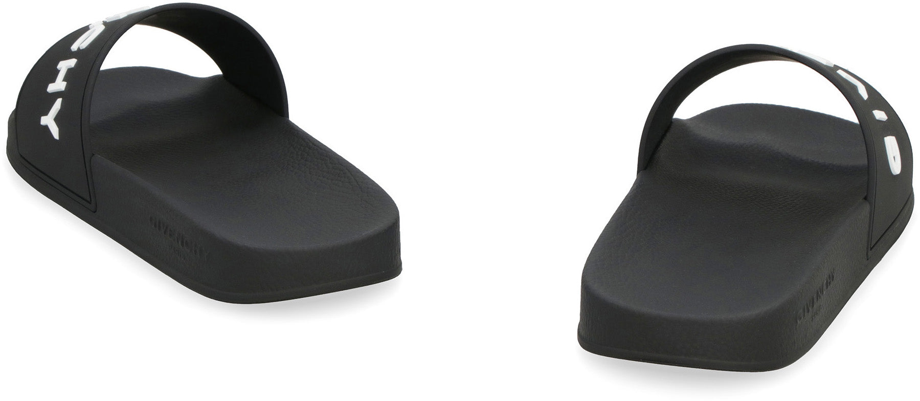 Logo detail rubber slides