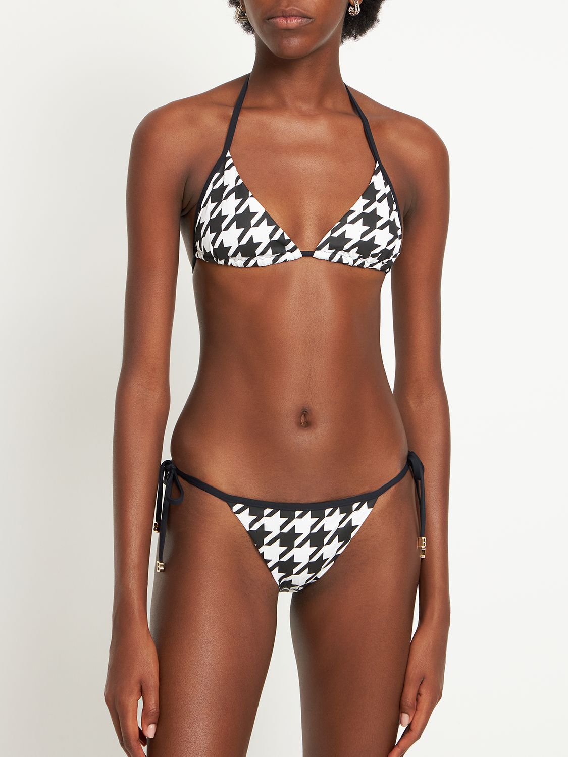 Bikini with triangle top