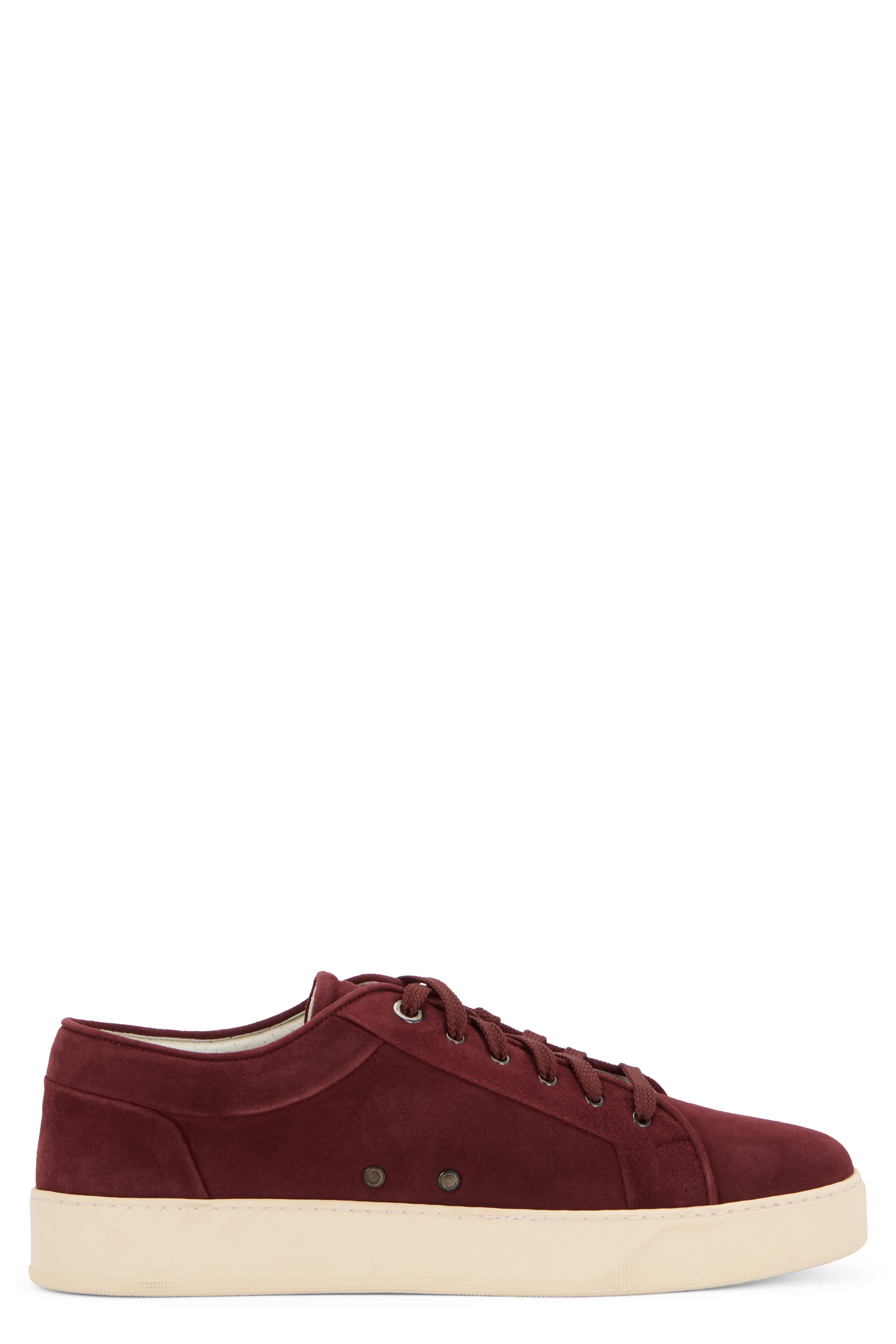 Low bordeaux sneakers with versatile design.
