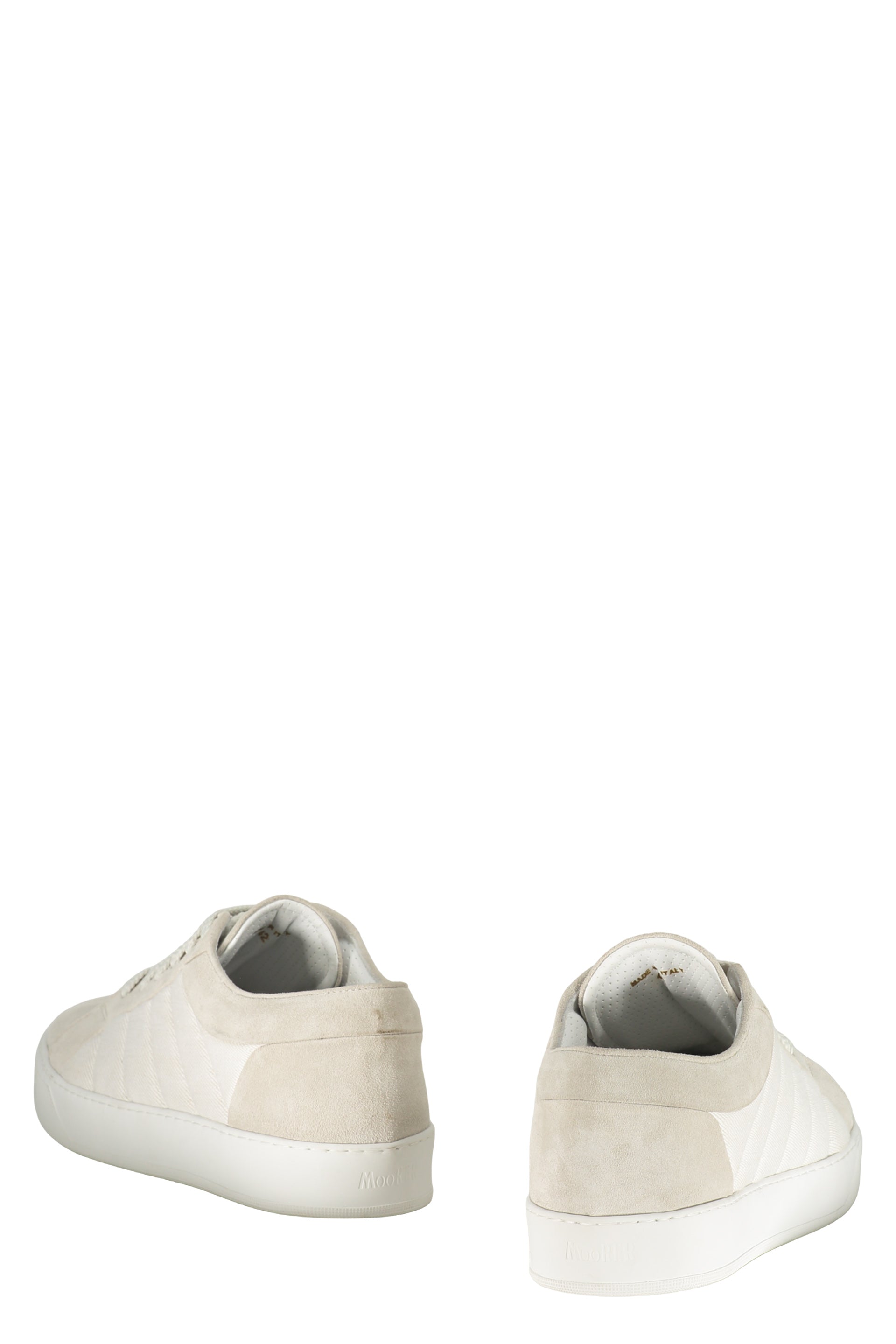 Elegant minimalist sneakers for any occasion