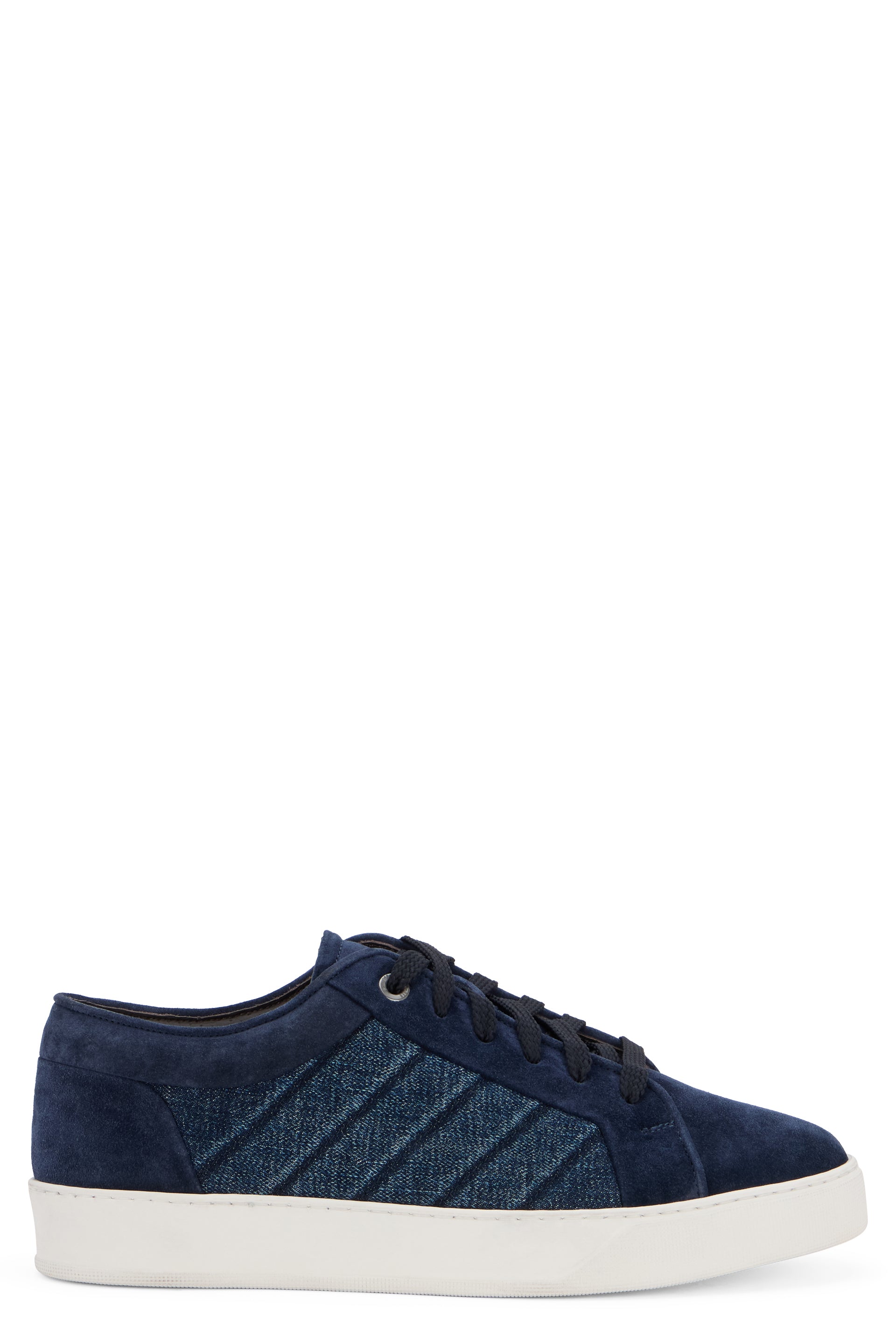Dark blue sneakers with modern and versatile design.