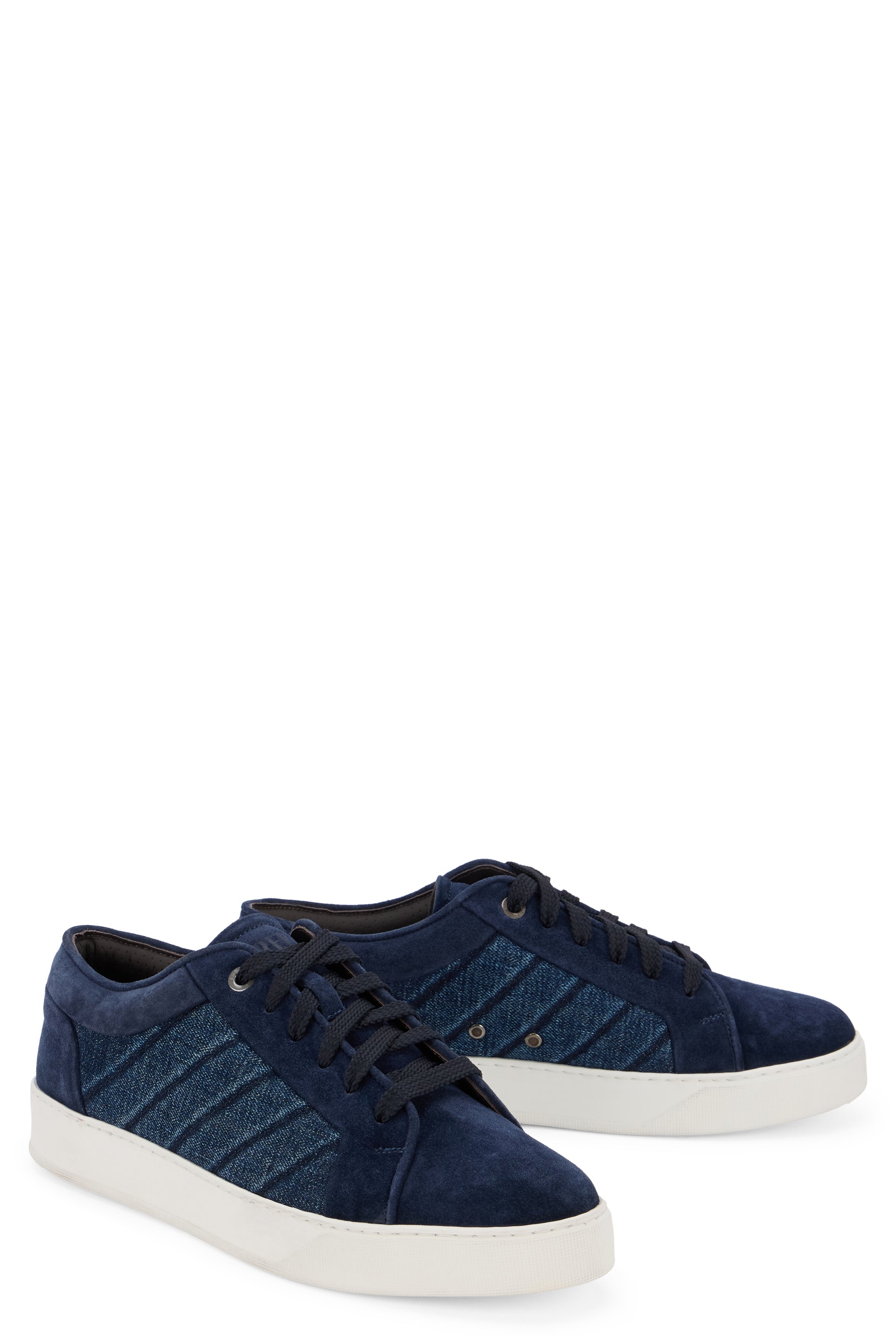 Dark blue sneakers with modern and versatile design.