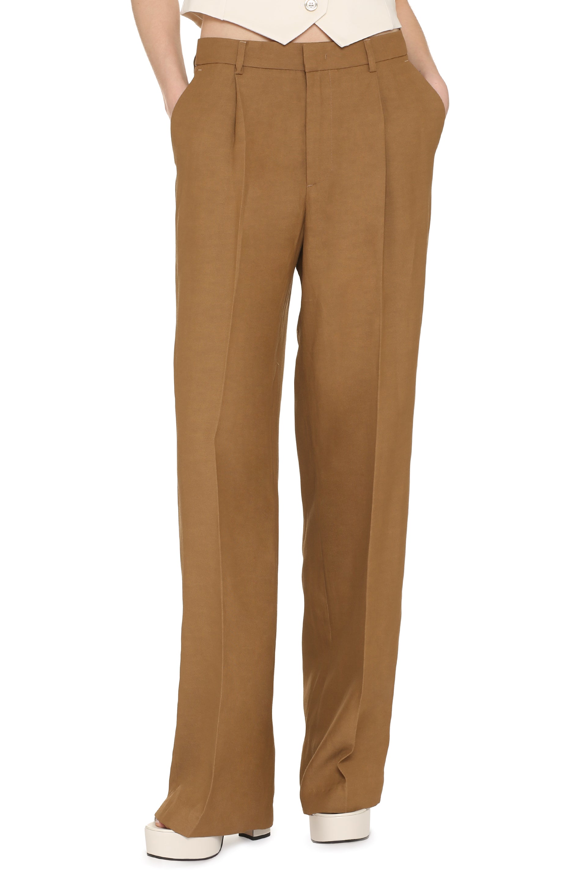 Straight-leg trousers