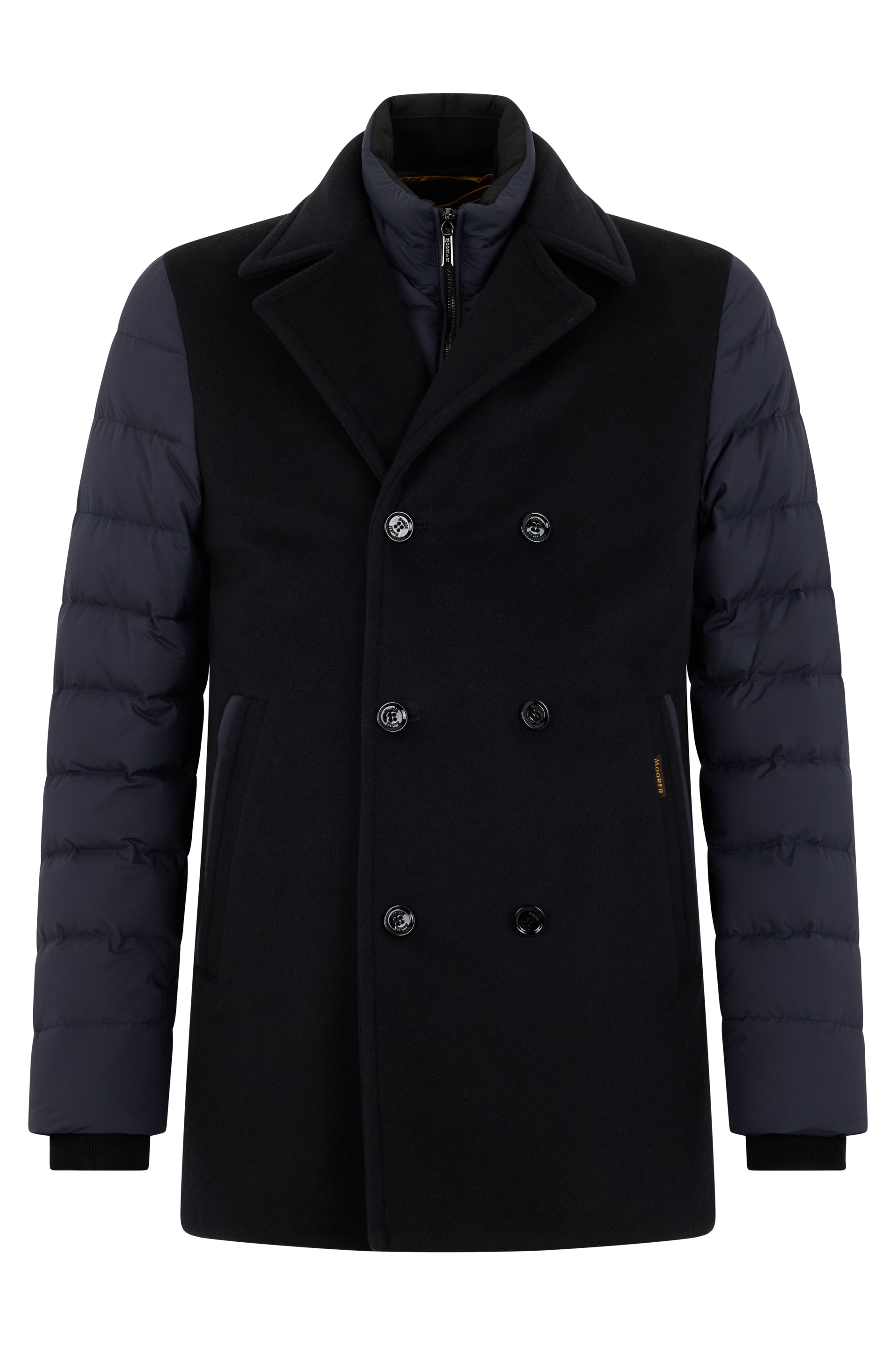 Elegant winter jacket with padded sleeves