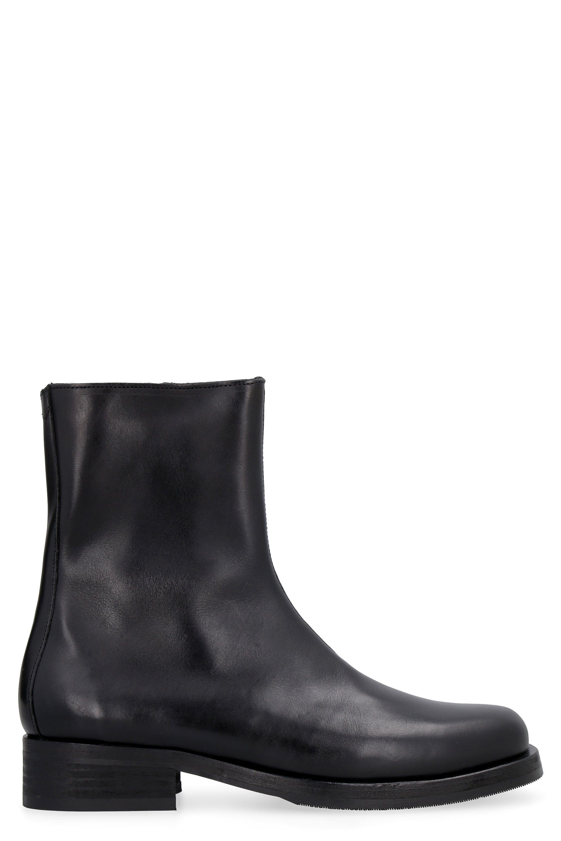 Camion leather ankle boots