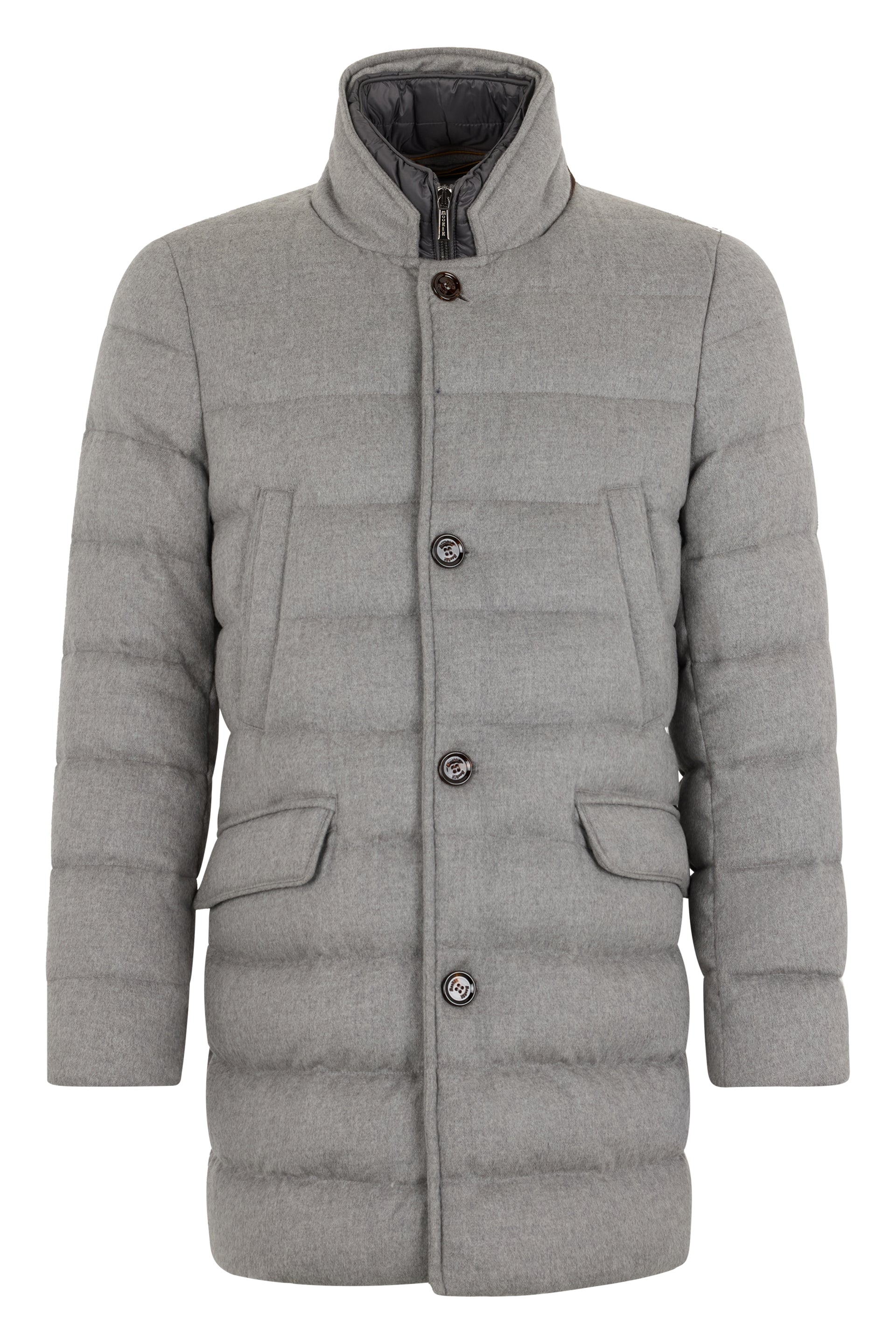 Elegant gray padded coat with pockets.