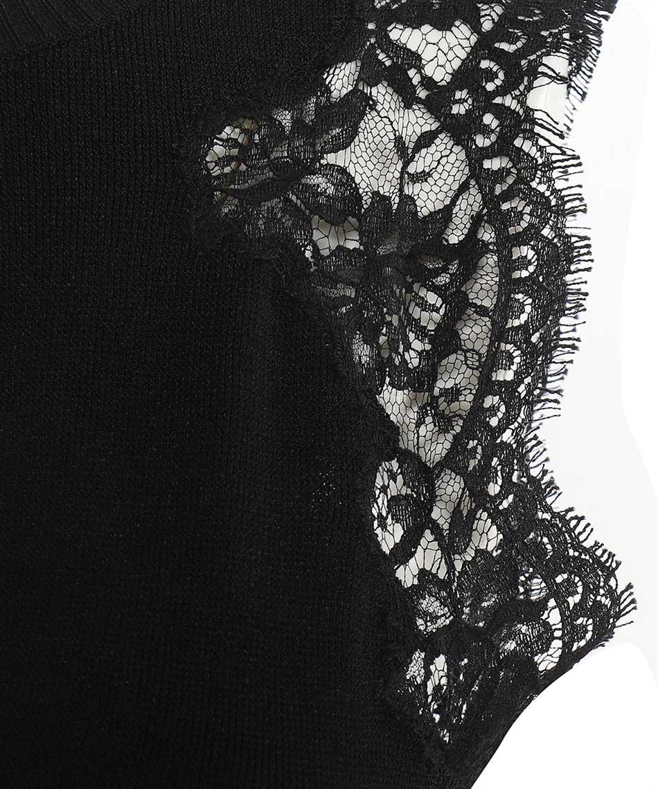 Knitted dress