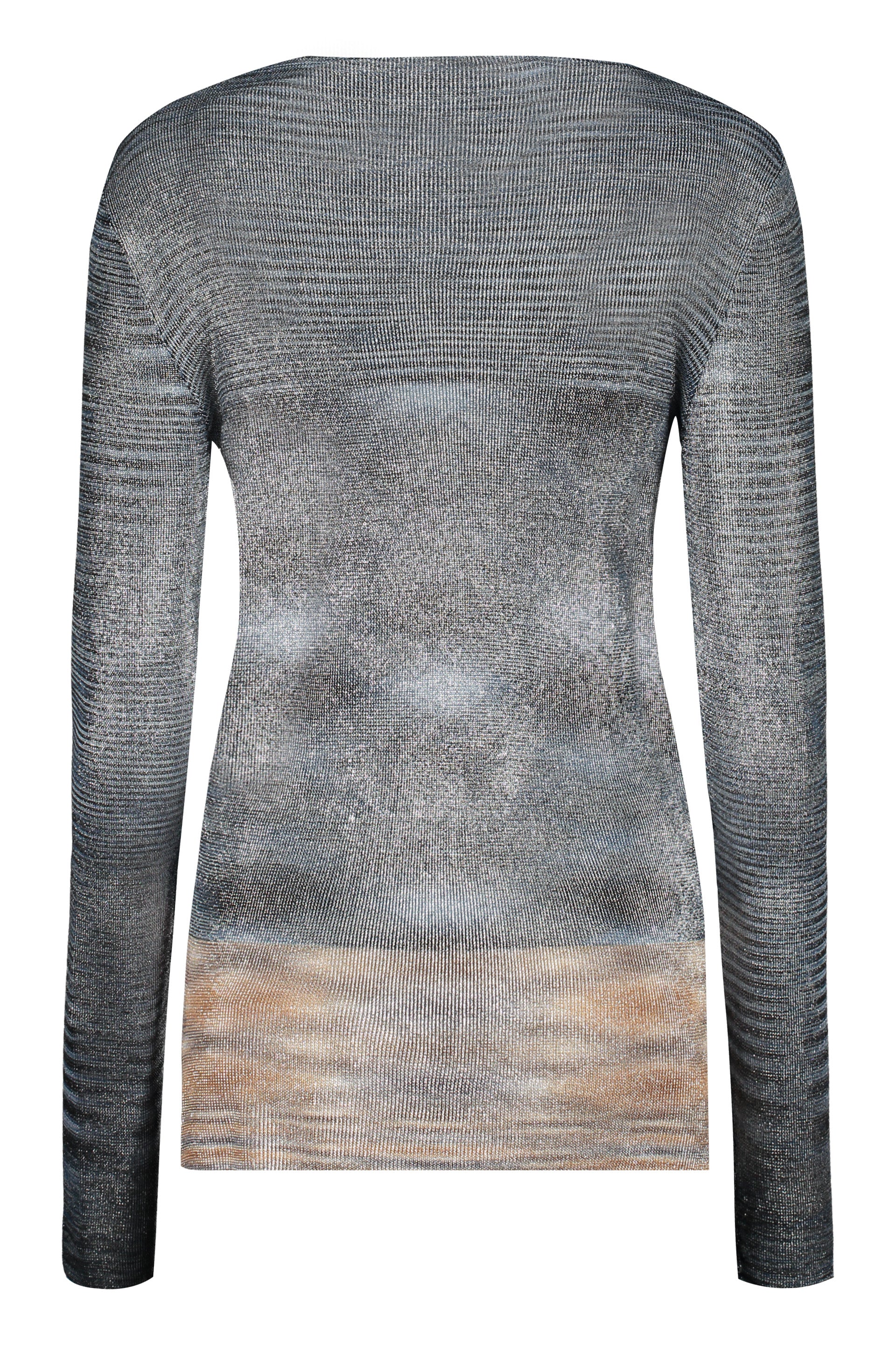 Knitted viscosa-blend top