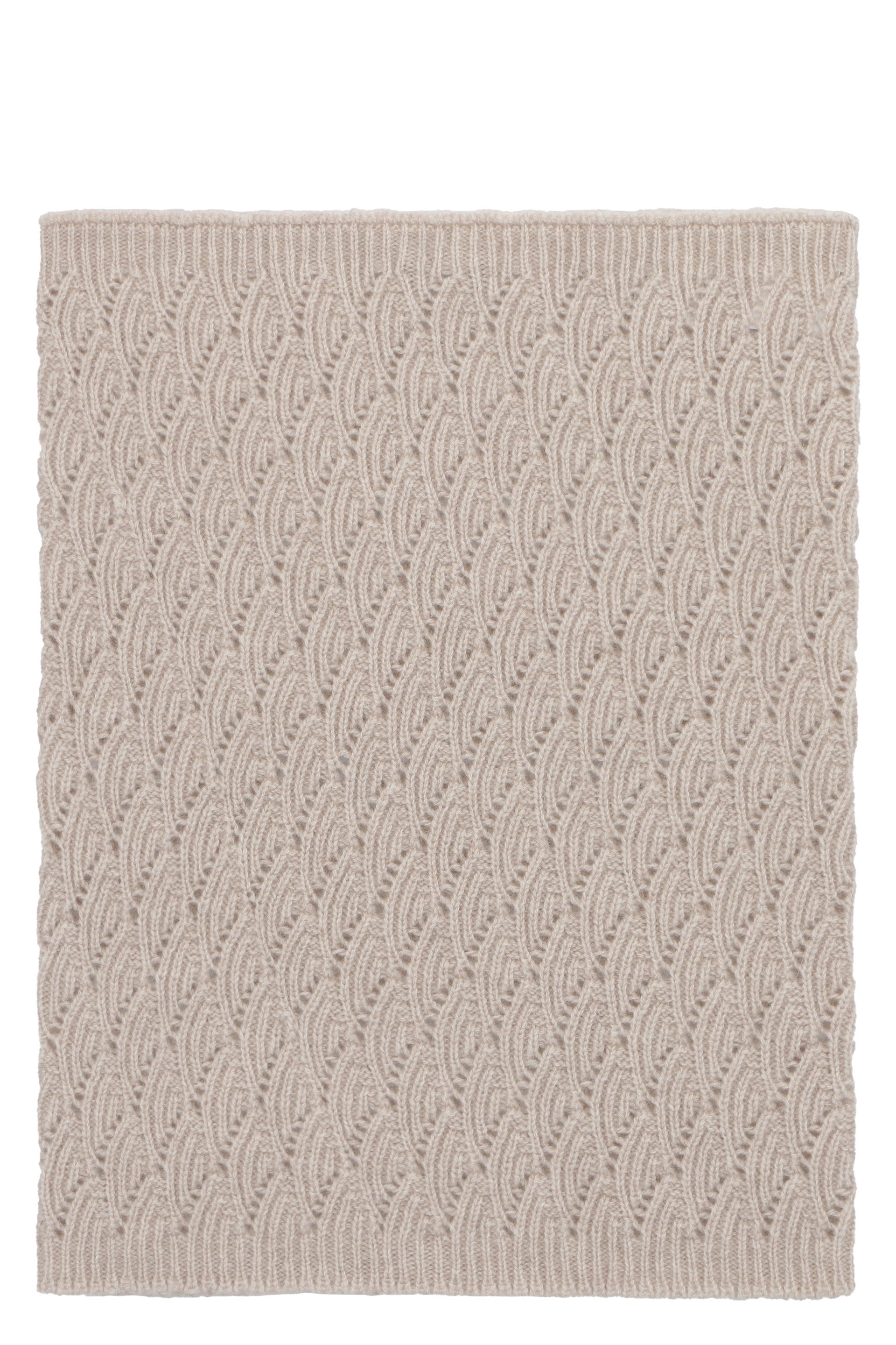 Knit collar