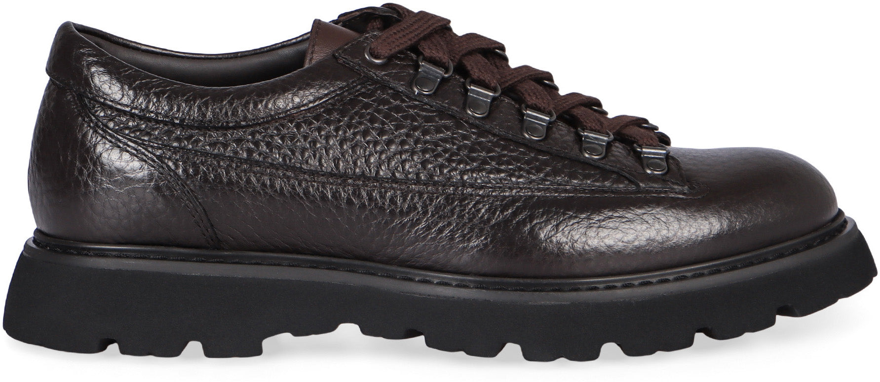 Leather lace-up shoes