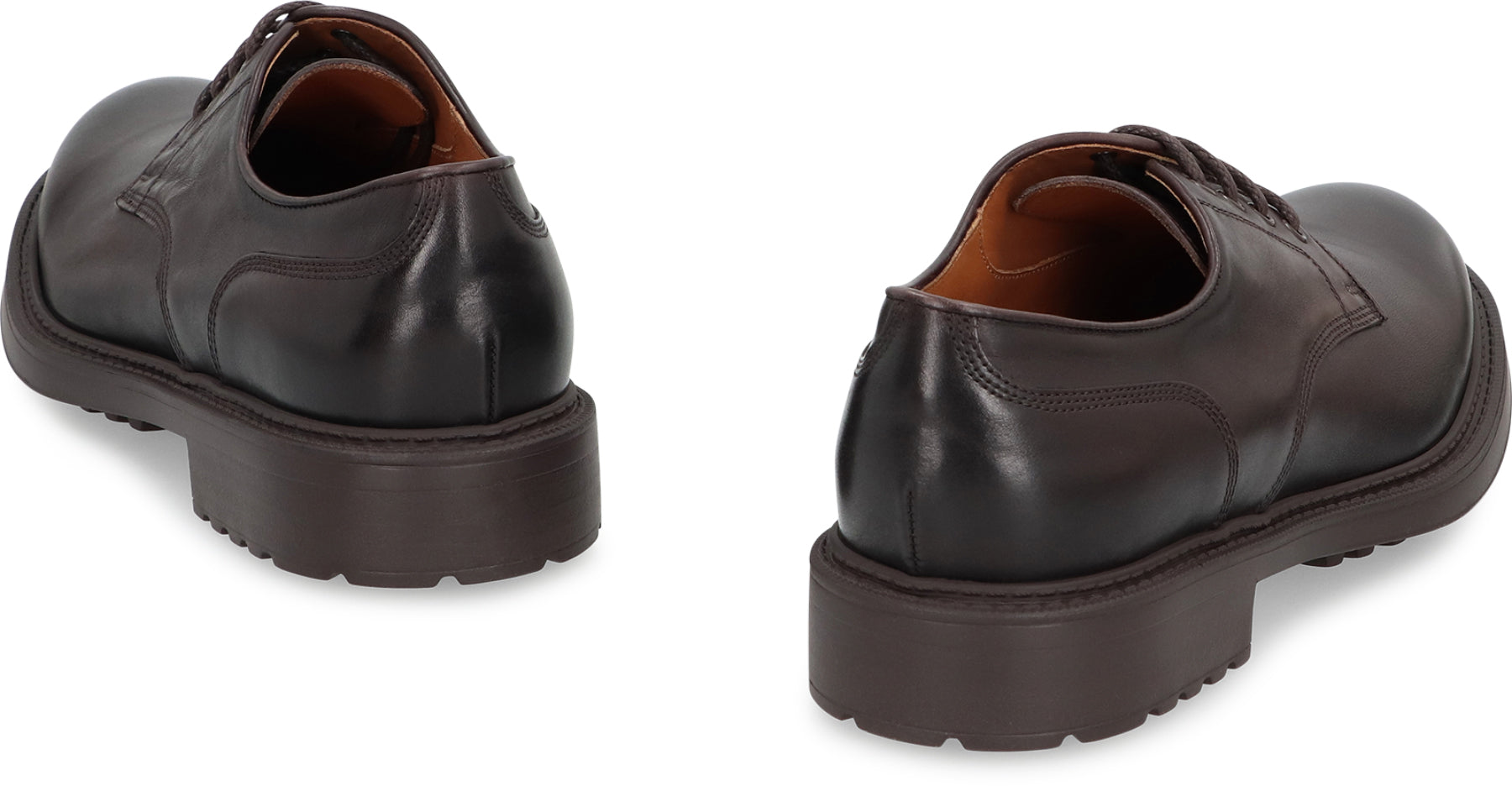 Leather lace-up shoes