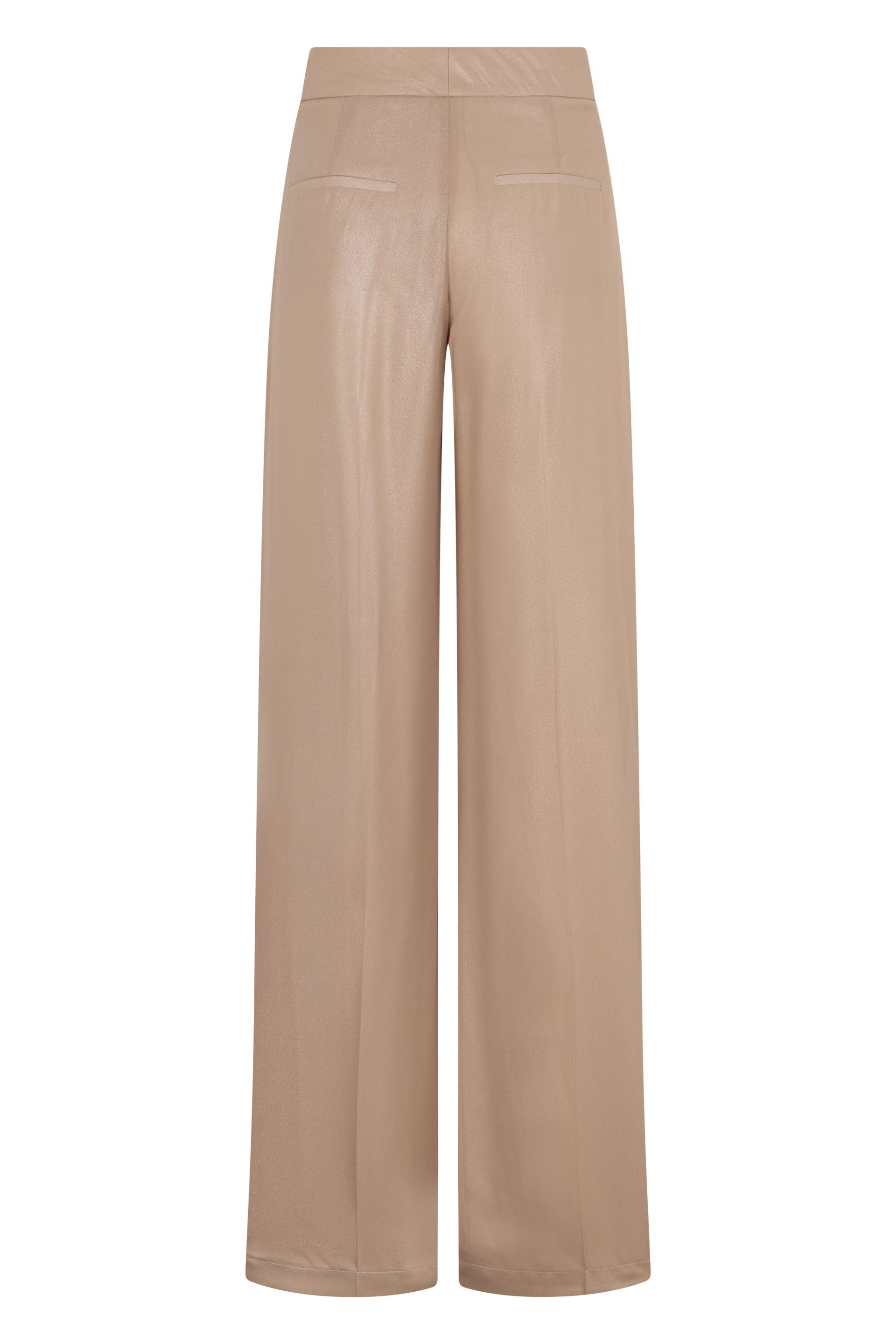 Beige trousers with a straight and wide silhouette, minimal design and versatile.