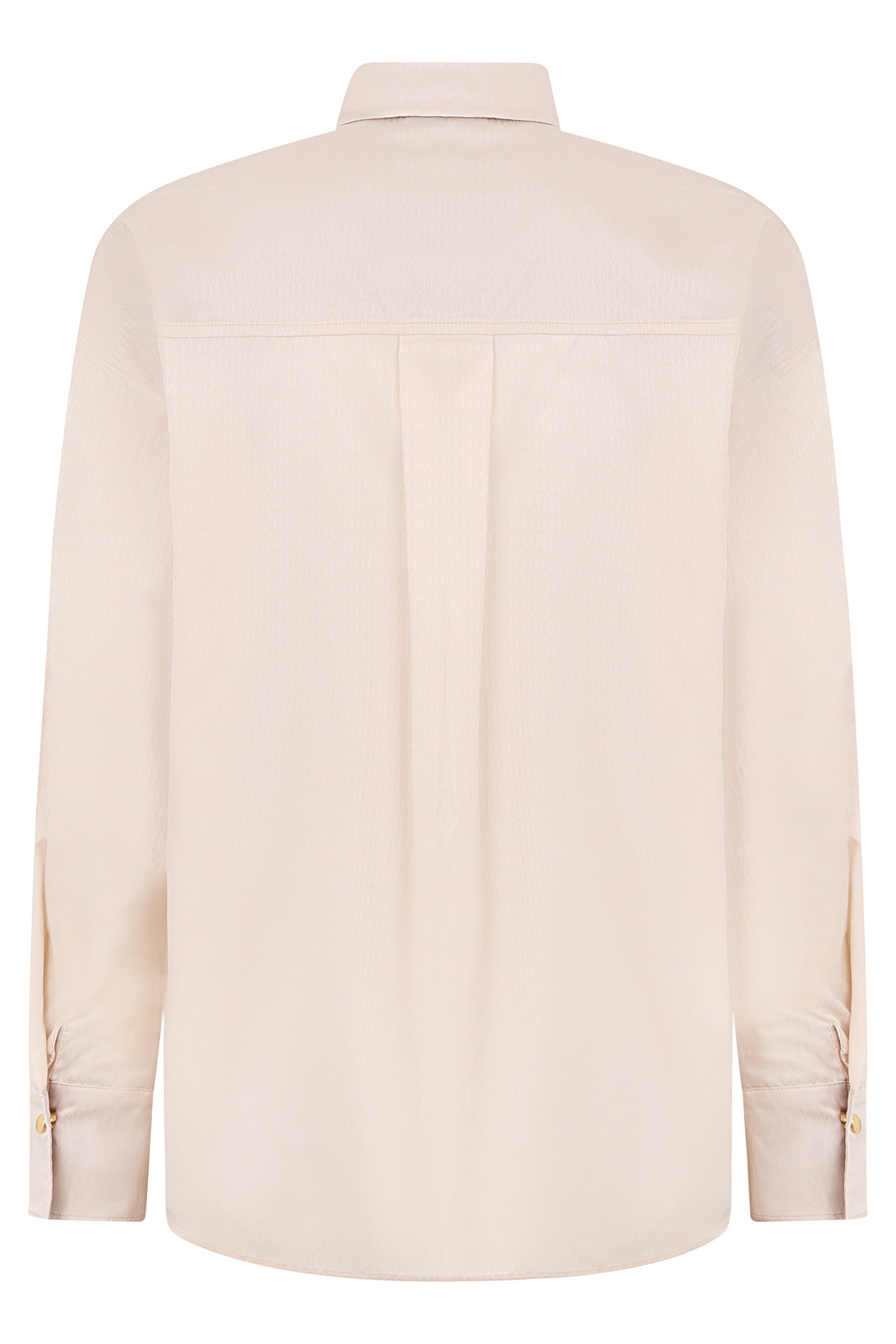 Light pink shirt with a casual and versatile design.