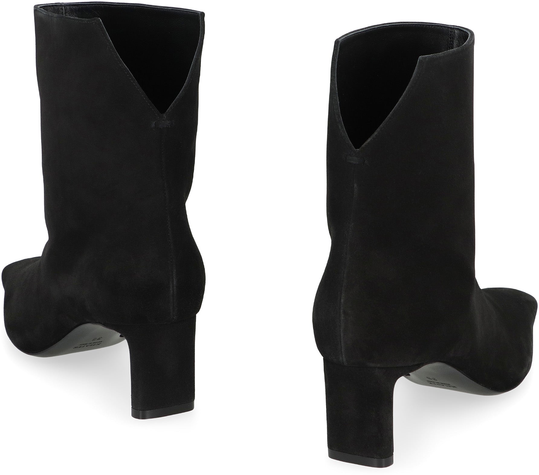 Ona ankle boots in suede
