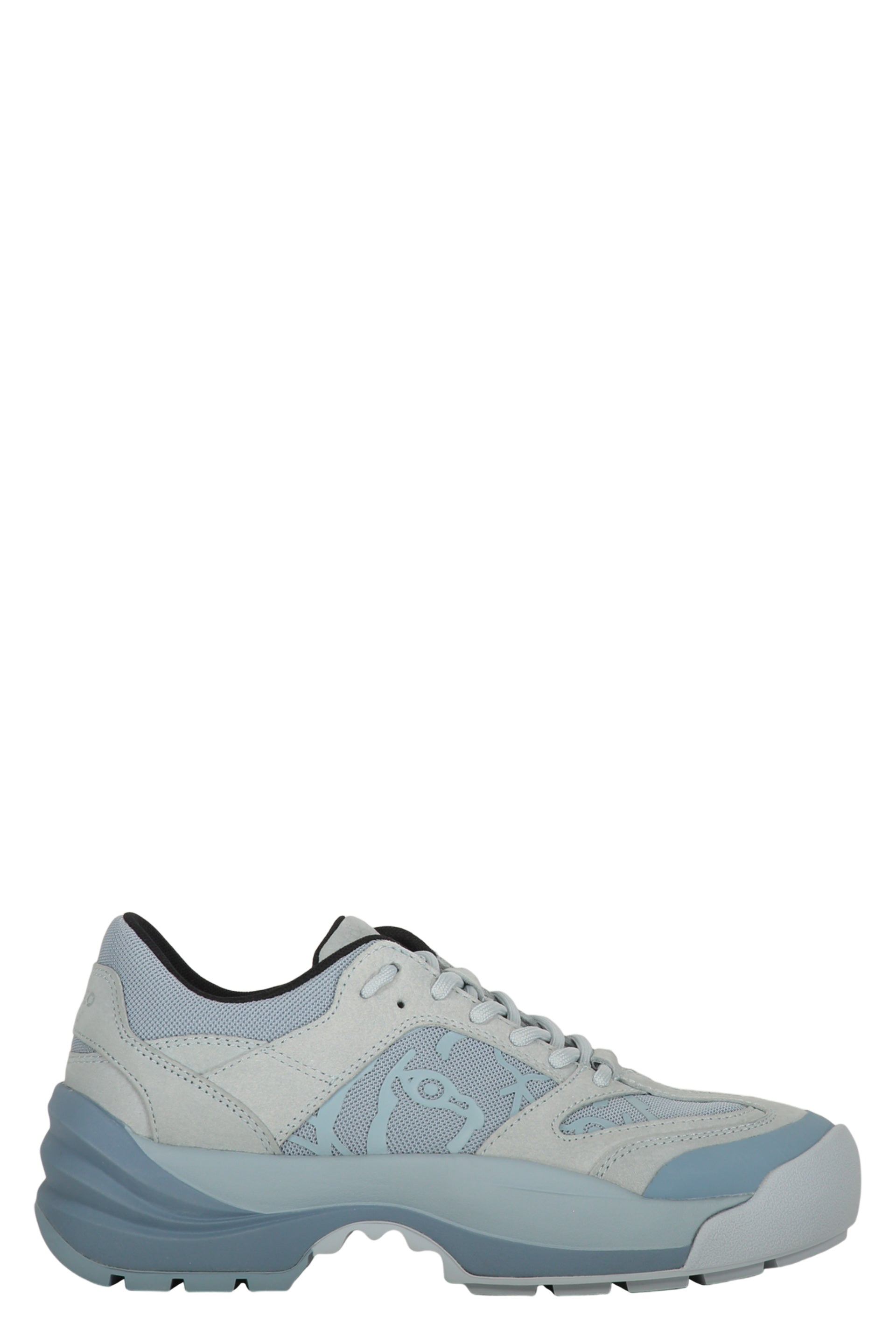 Leather sneakers