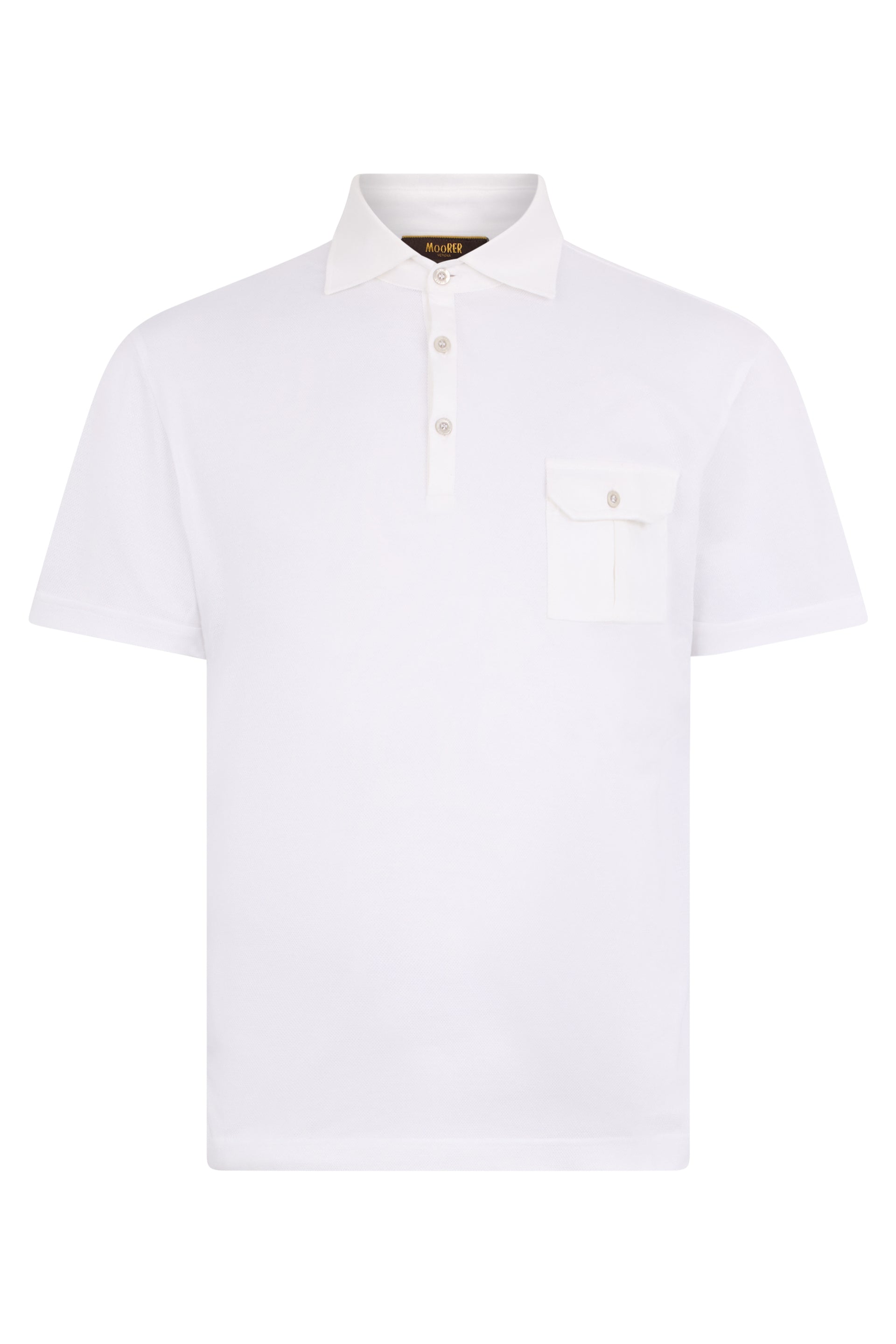 White polo shirt with short sleeves, casual and versatile.
