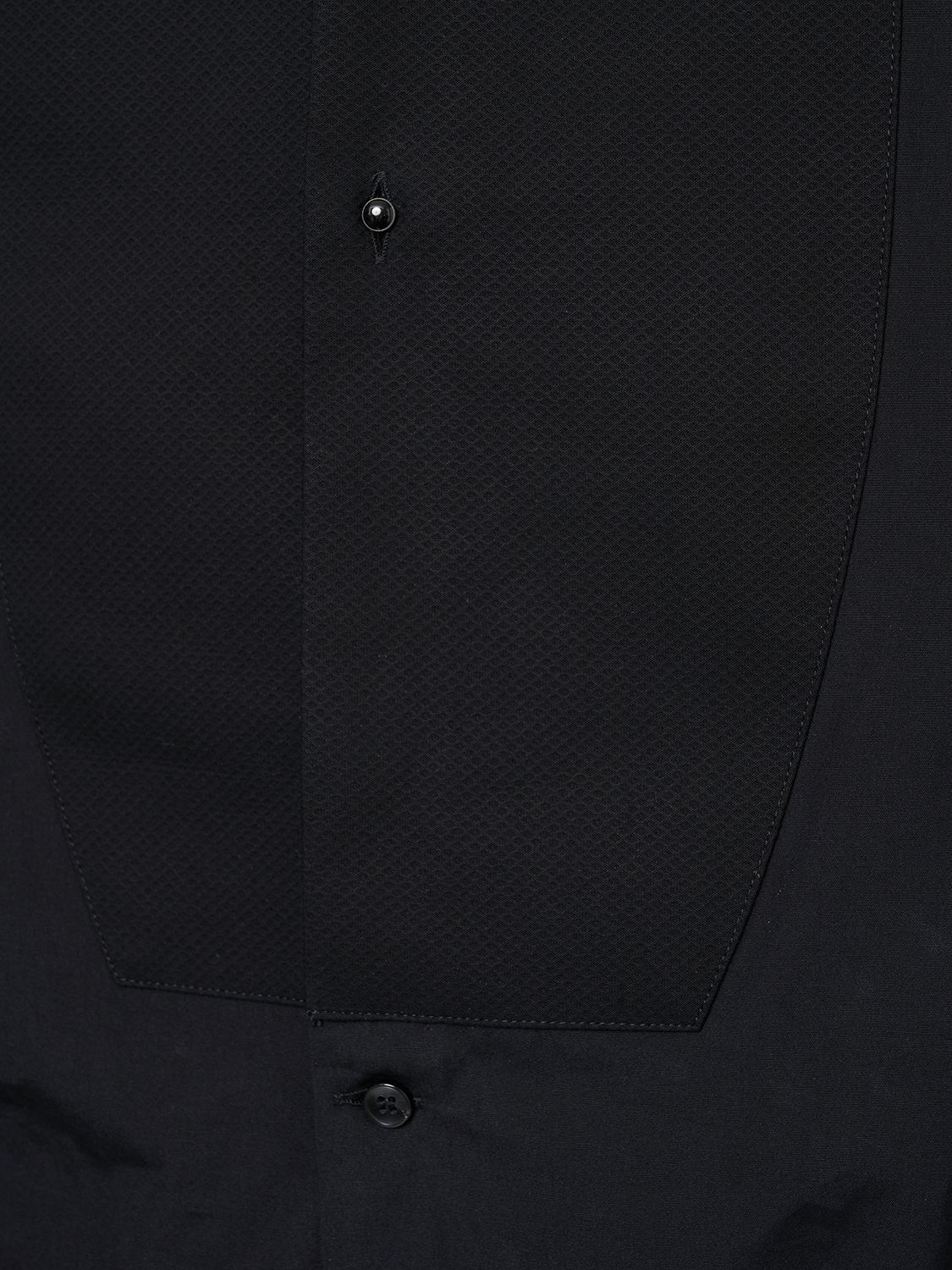 Elegant black shirt with classic collar