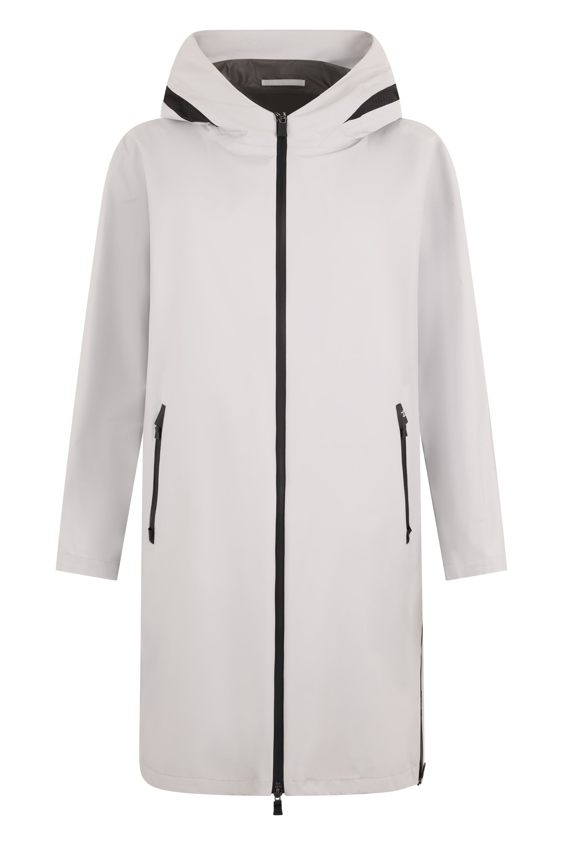 Lightweight and versatile windbreaker
