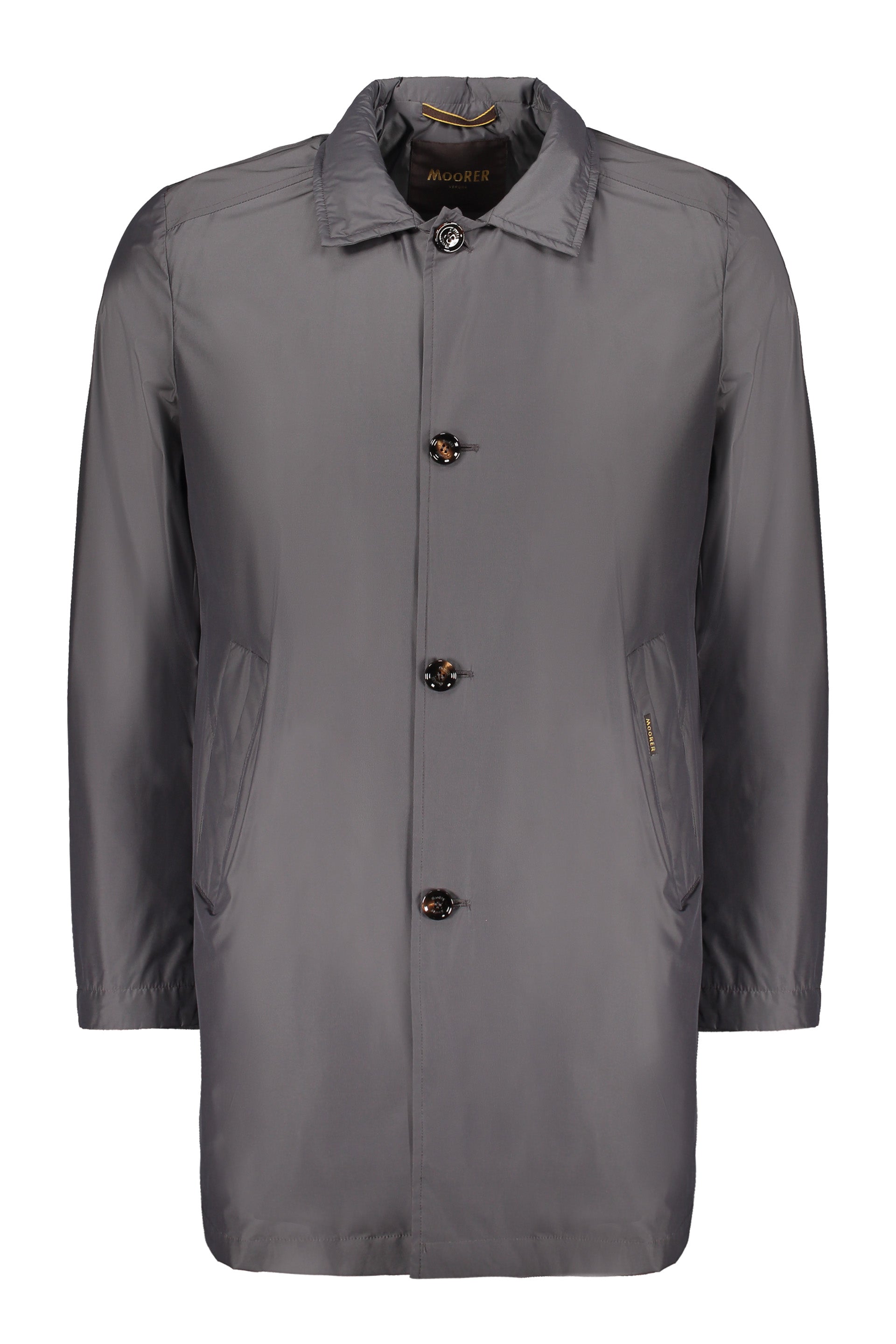 Elegant grey jacket with button closure