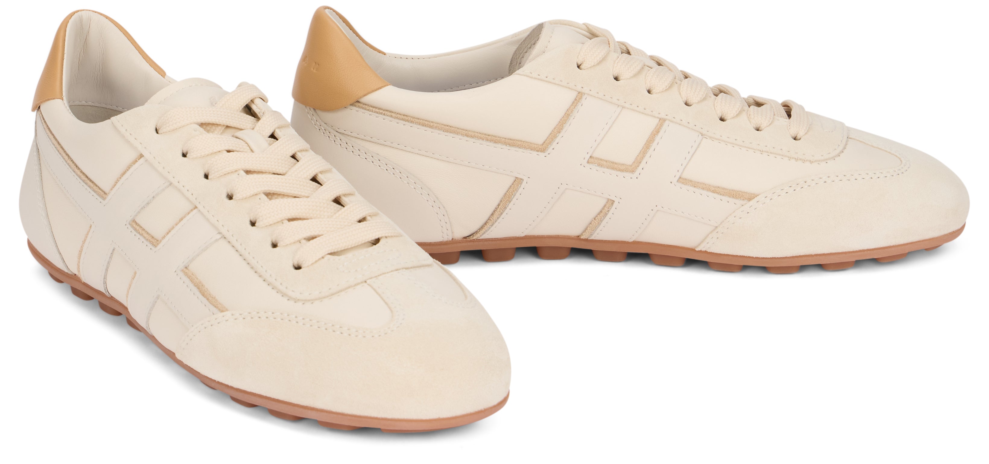 Sneakers Low Top Olympia in Suede