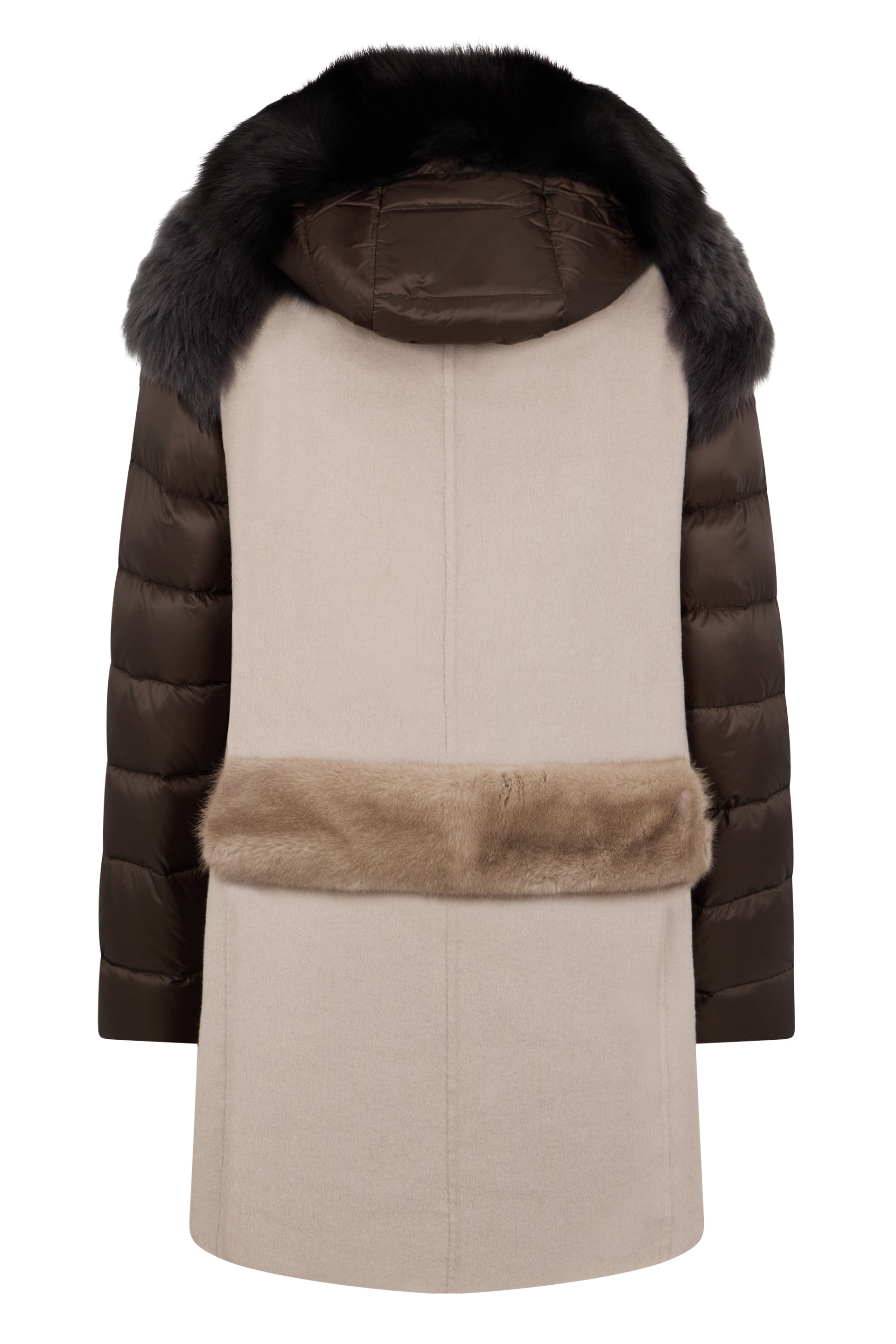 Elegant double-toned coat with fur.