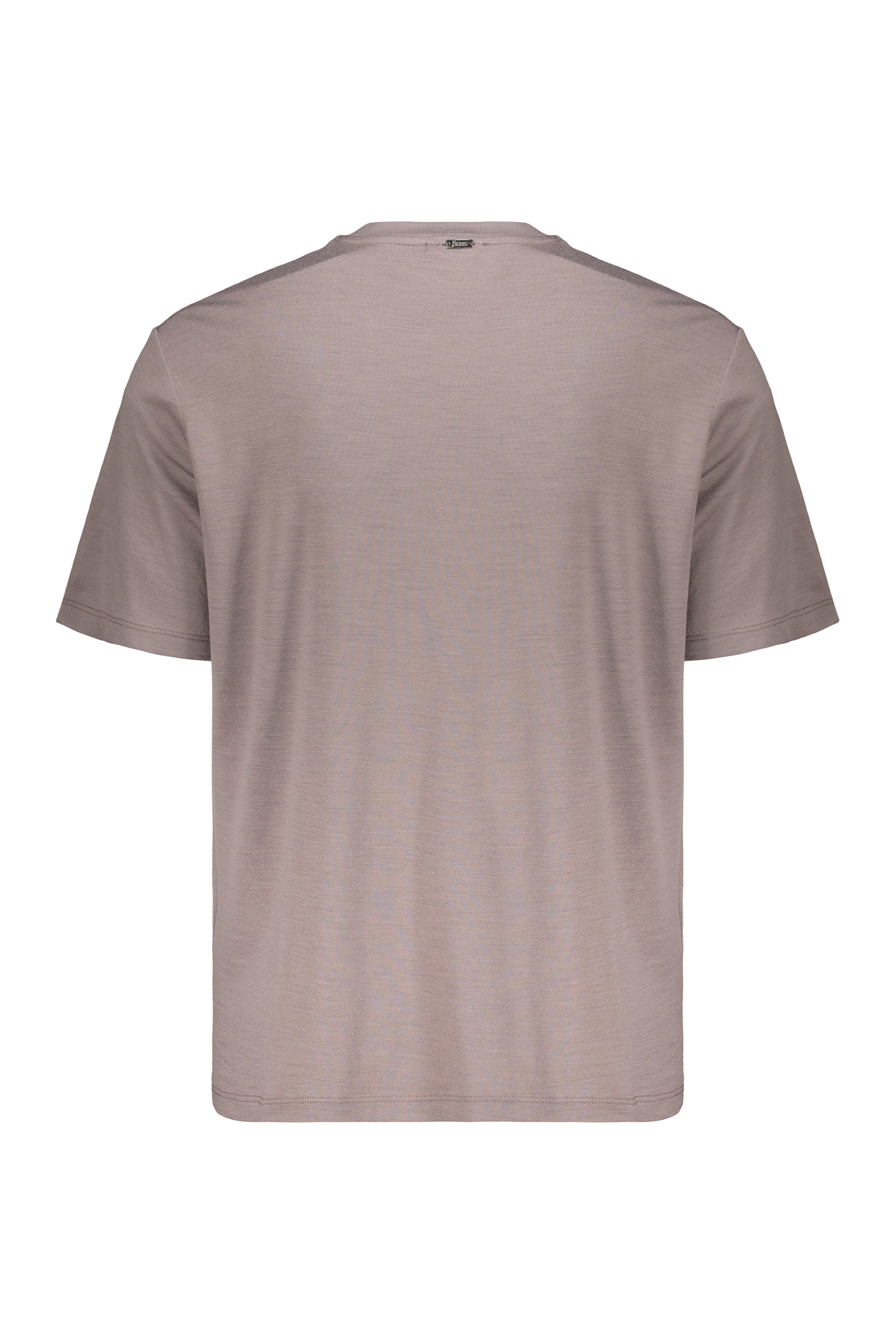 Versatile T-shirt in soft quality fabric