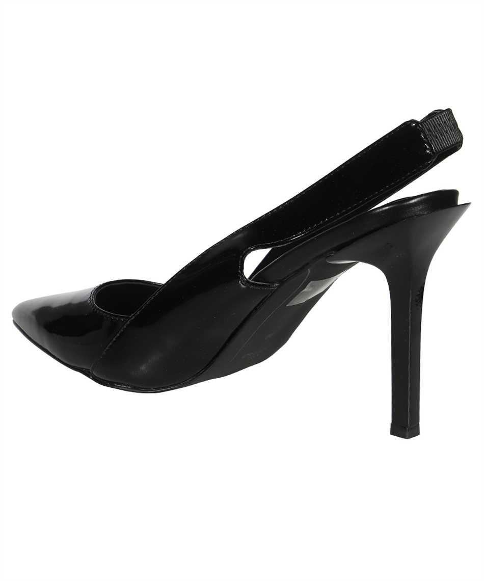 Pointy-toe slingback