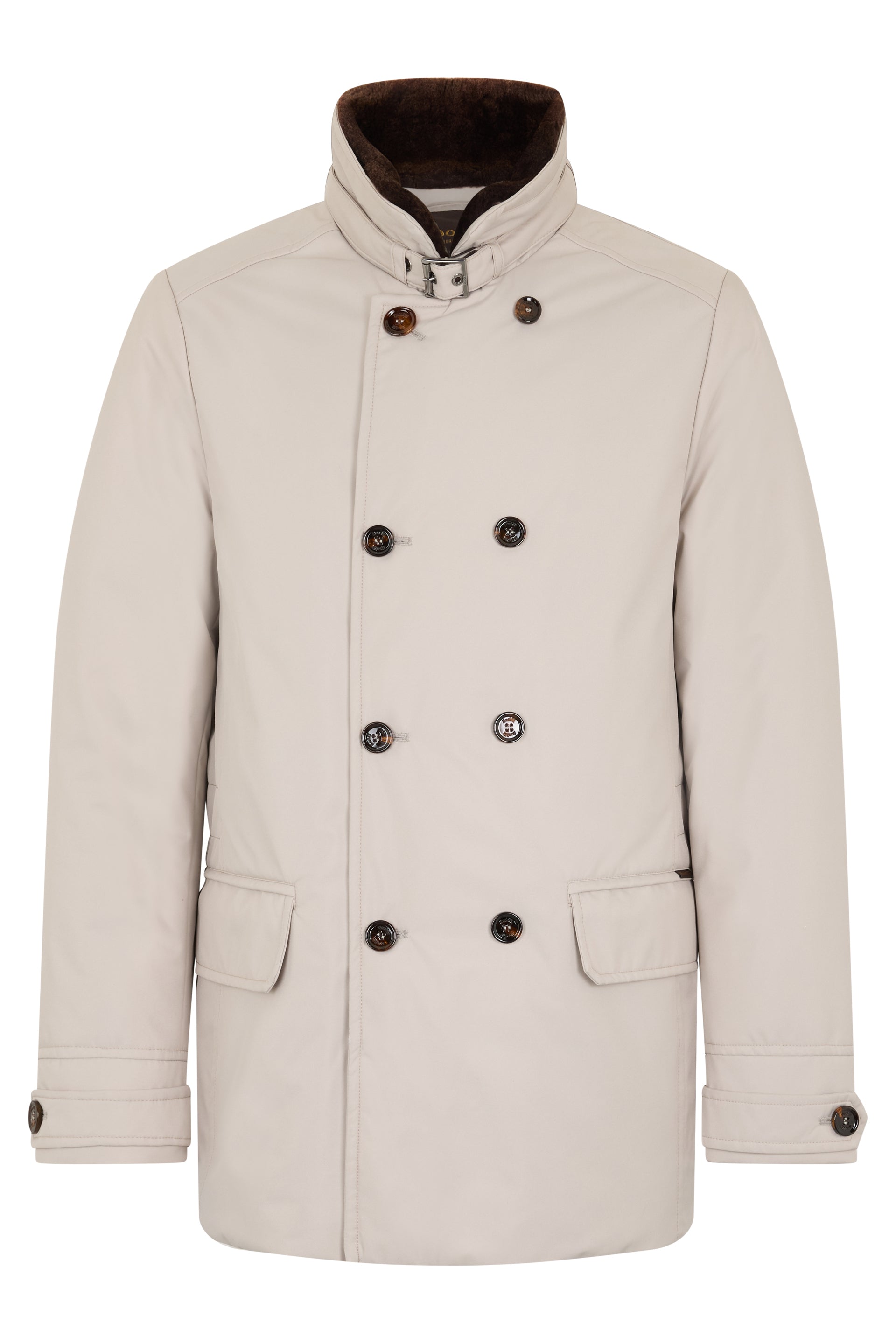 Sand-colored winter coat with double-breasted elegant.